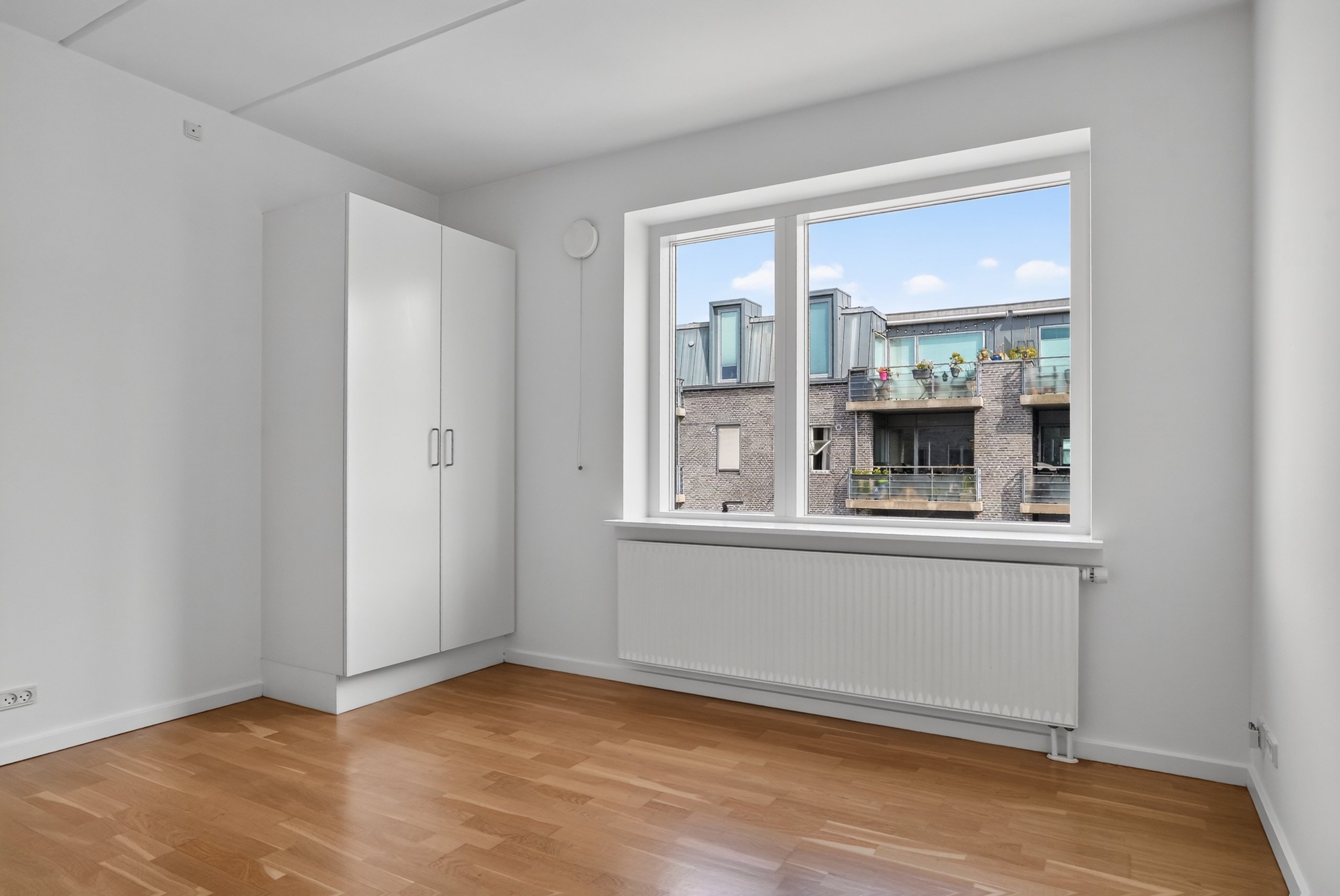 Fremhævet værelse billede i fuldskærmstilstand. Billede af Ebbe Rodes Allé 2, 3. th., 2500 Valby
