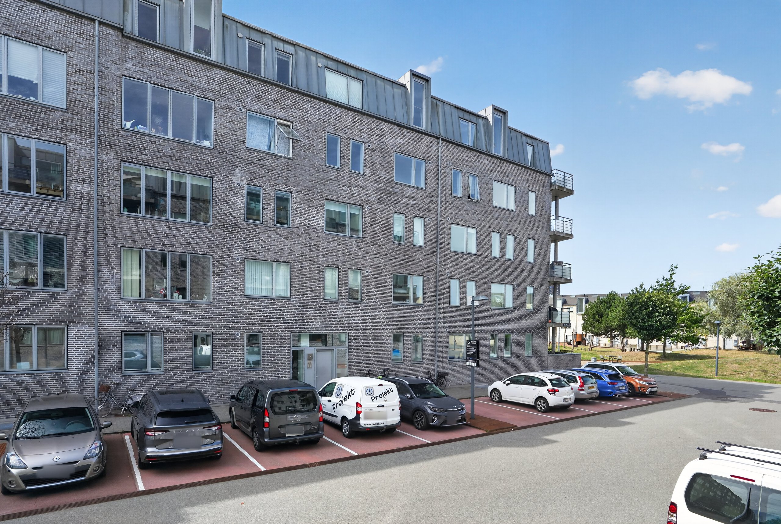 Fremhævet ejendommen billede i fuldskærmstilstand. Billede af Ebbe Rodes Allé 2, 3. th., 2500 Valby