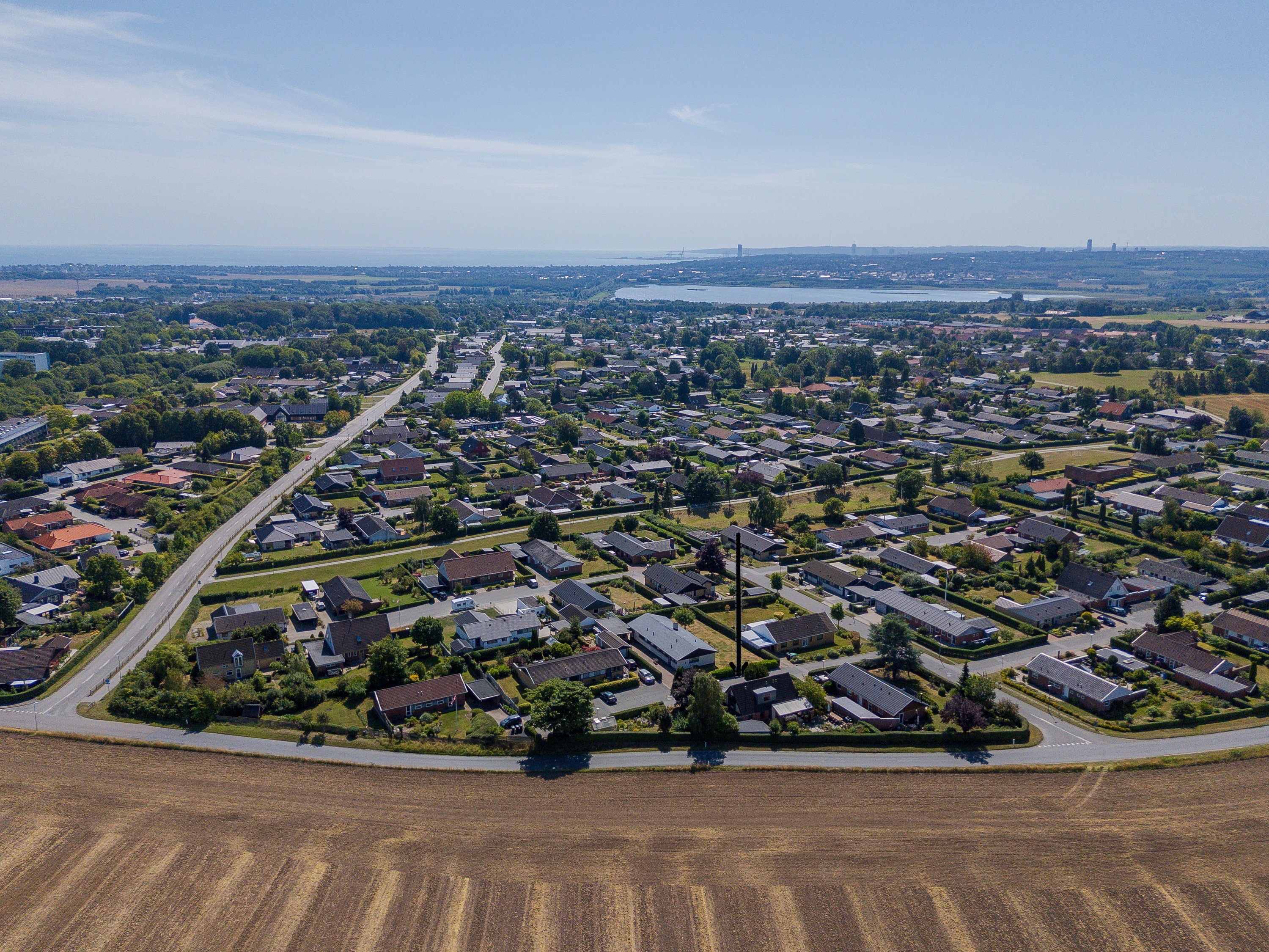 Fremhævet luftfoto billede i fuldskærmstilstand. Billede af Ørnelunden 1B, 8520 Lystrup