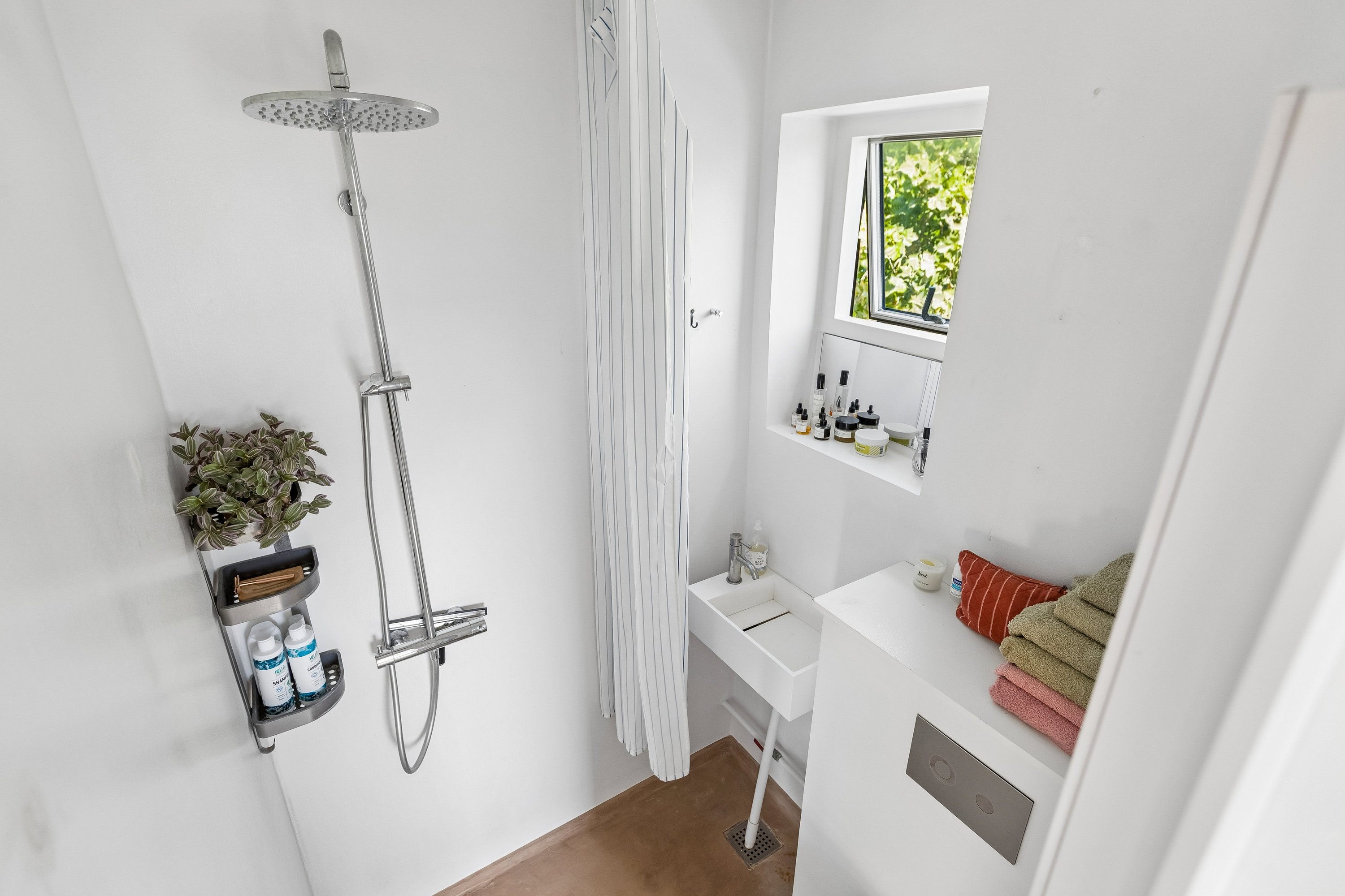 Fremhævet værelse billede i fuldskærmstilstand. Billede af Jansvej 2, 2. 4., 2300 København S
