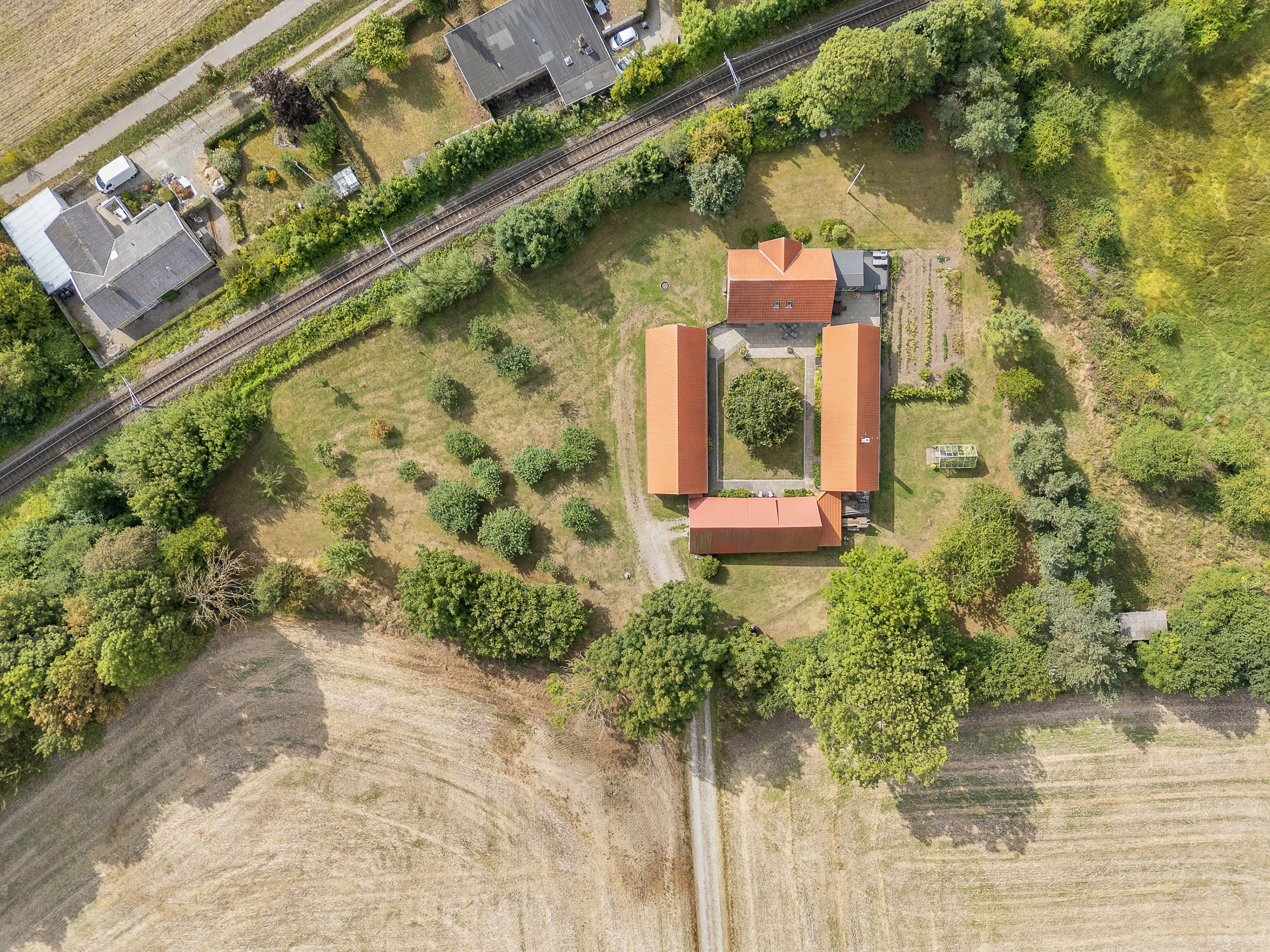 Villa: Luftfoto på Hovmarken 16, 8520 Lystrup