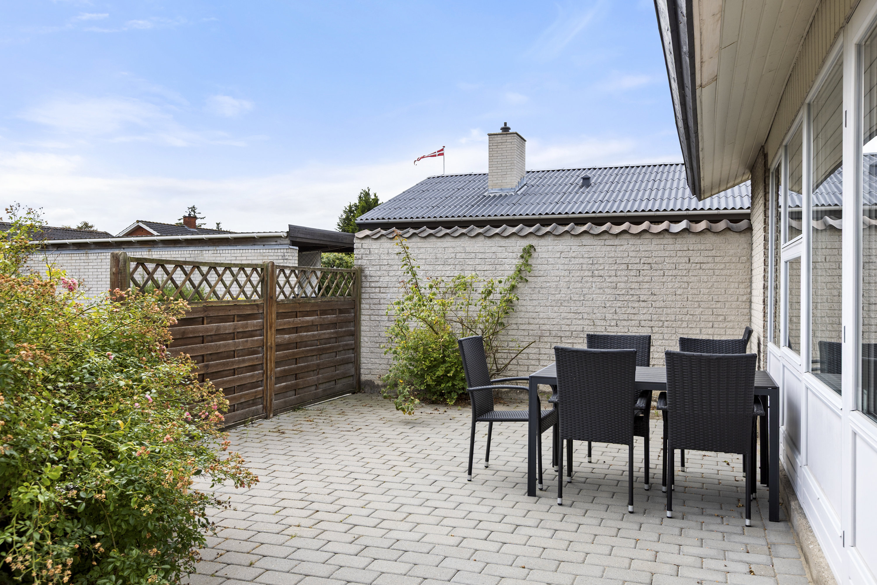 Fremhævet terrasse billede i fuldskærmstilstand. Billede af Uffesvej 16, 4200 Slagelse