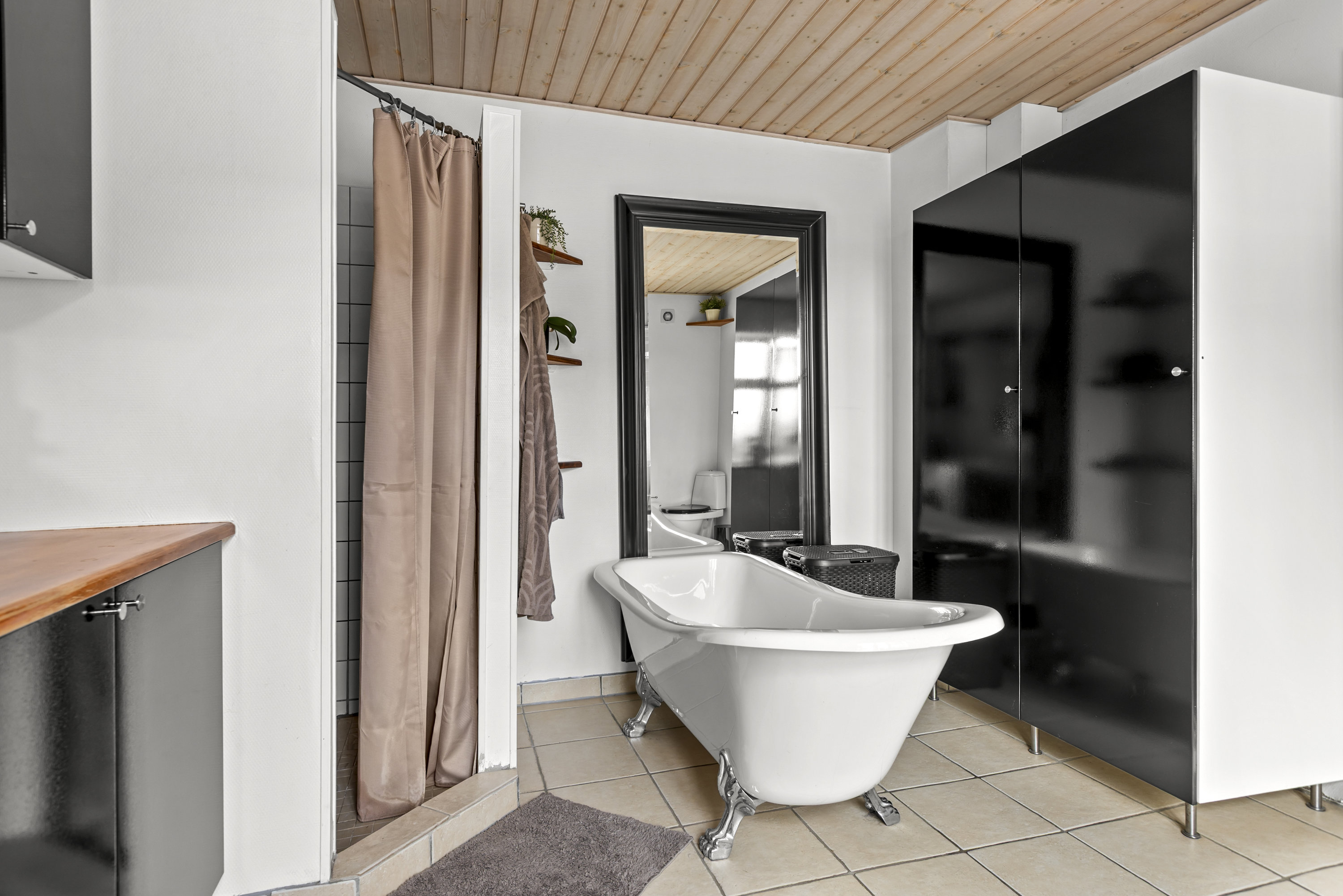 Fremhævet badeværelse billede i fuldskærmstilstand. Billede af Næstvedvej 283, 4100 Ringsted