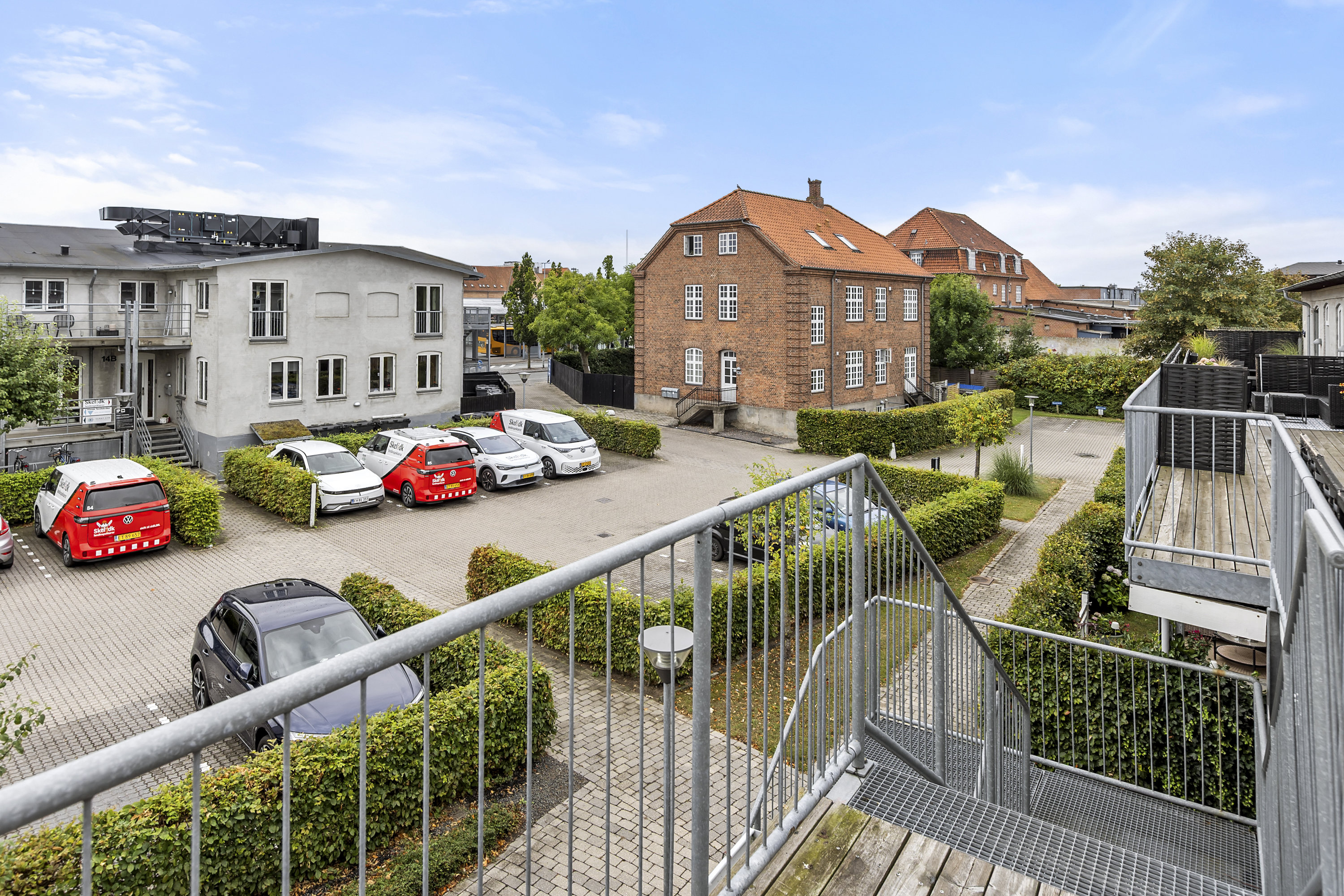 Fremhævet parkeringsplads billede i fuldskærmstilstand. Billede af Ndr.Stationsvej 14S, 1. 1., 4200 Slagelse