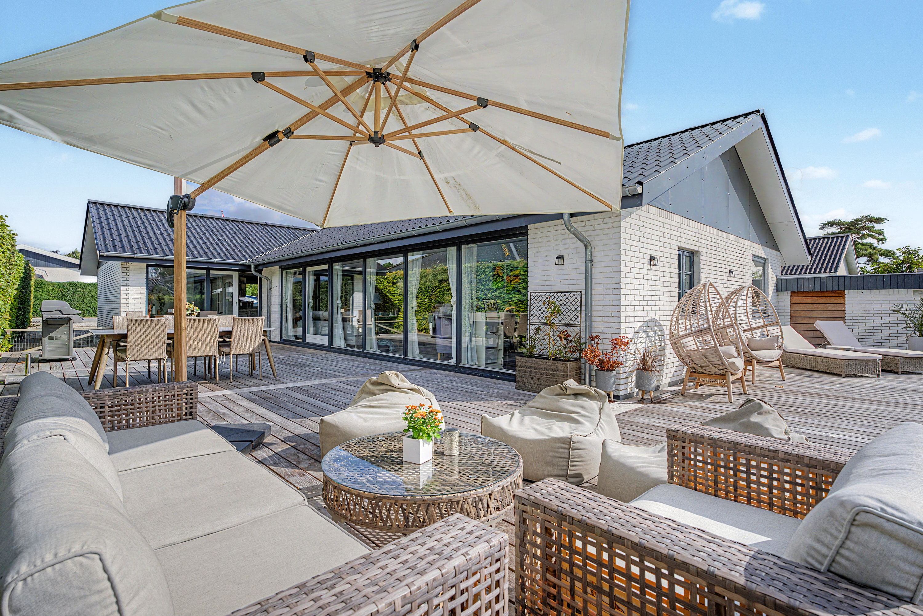 Villa: Terrasse på Sundvænget 3A, Hasselø Pl, 4800 Nykøbing F