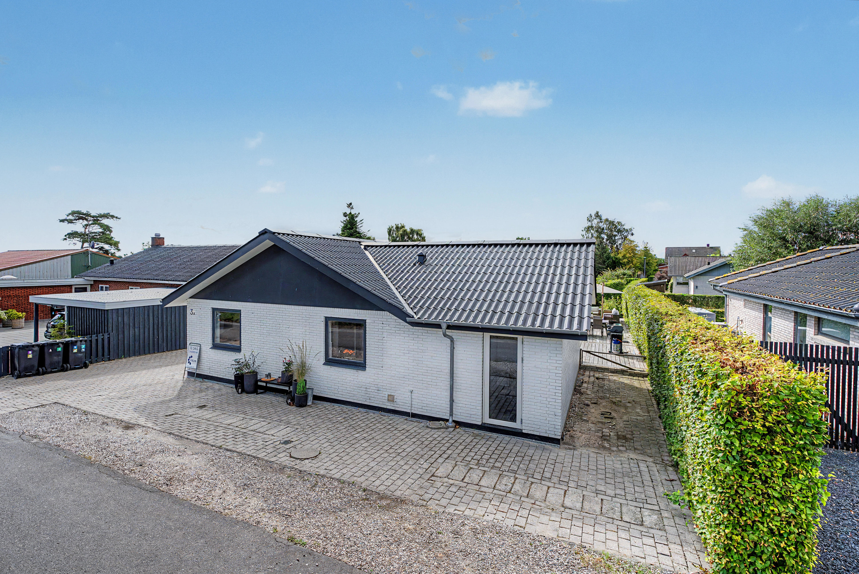 Fremhævet mastefoto billede i fuldskærmstilstand. Billede af Sundvænget 3A, Hasselø Pl, 4800 Nykøbing F