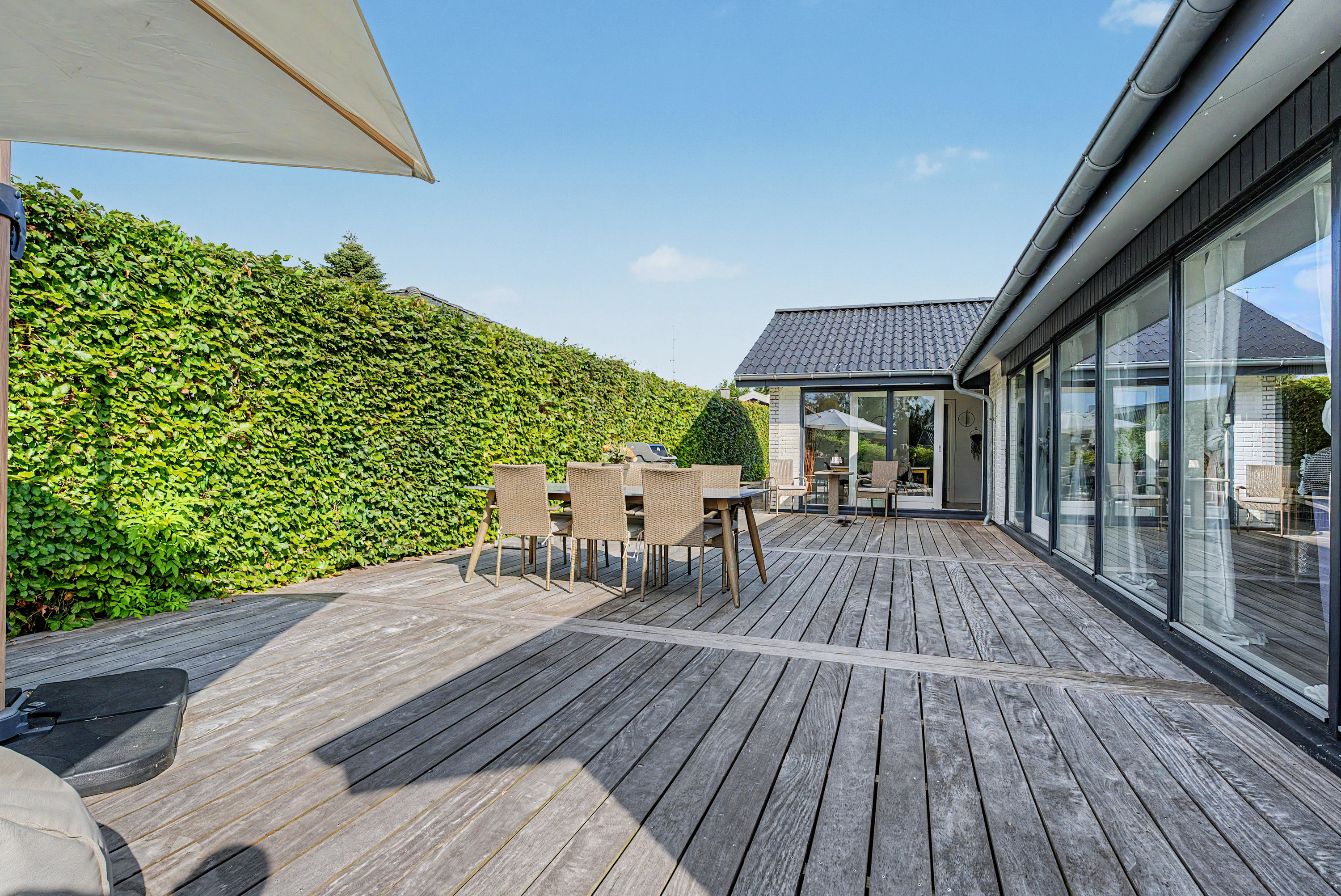 Miniaturebillede 2: terrasse. Billede af Sundvænget 3A, Hasselø Pl, 4800 Nykøbing F