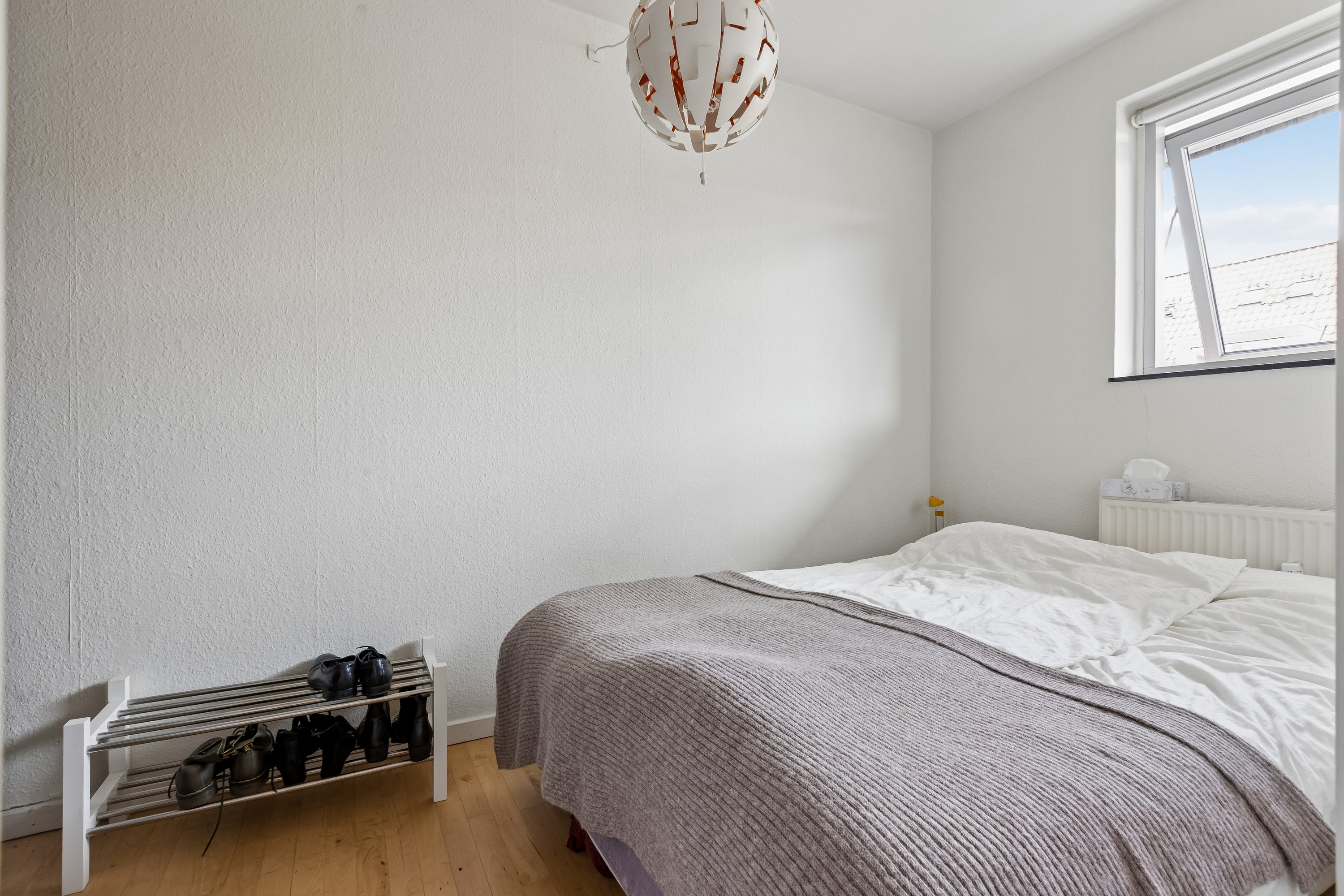 Fremhævet værelse billede i fuldskærmstilstand. Billede af Kirkegårdsvej 8, 2. 24., 2300 København S
