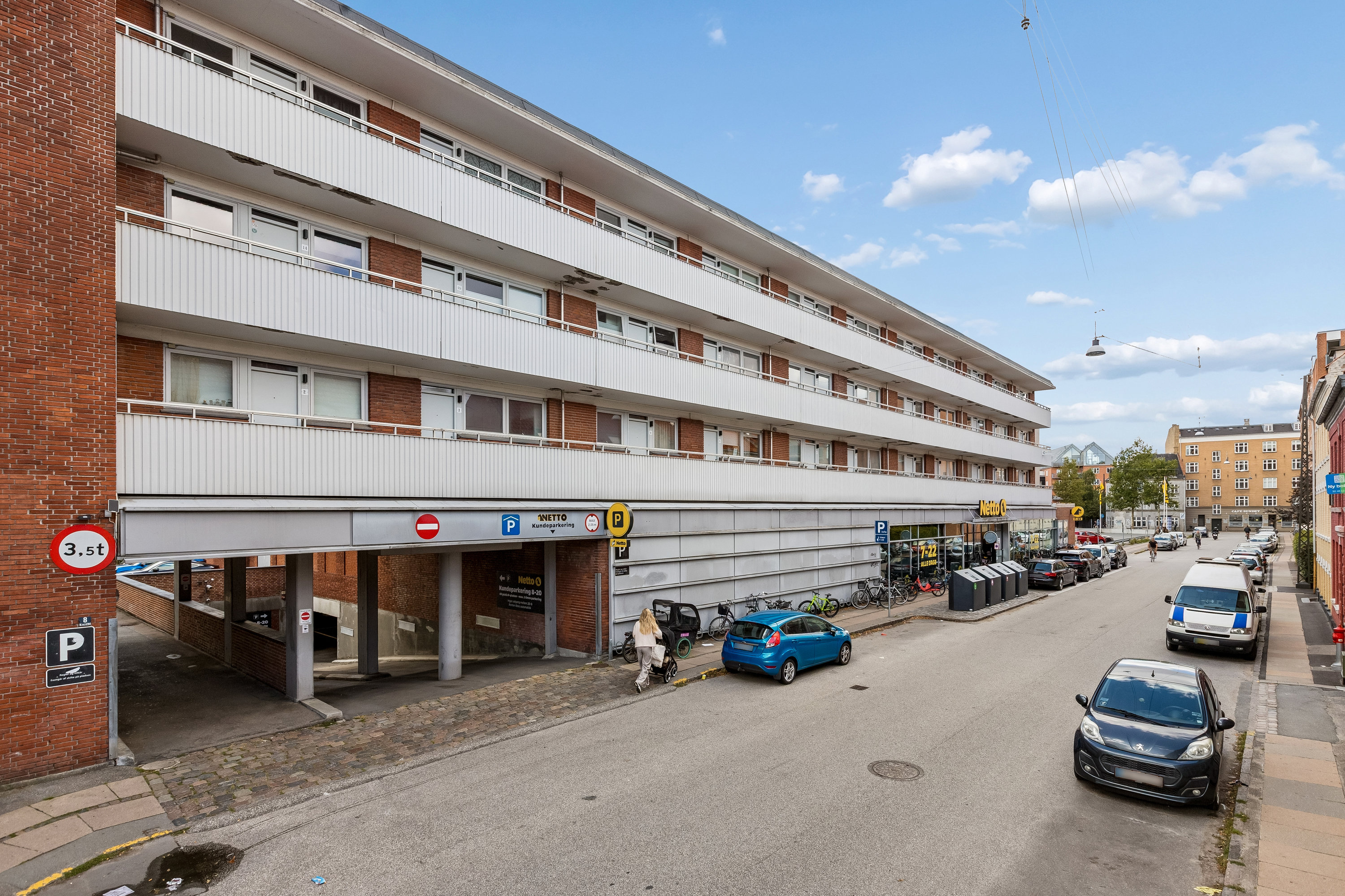 Fremhævet andet billede i fuldskærmstilstand. Billede af Kirkegårdsvej 8, 2. 24., 2300 København S