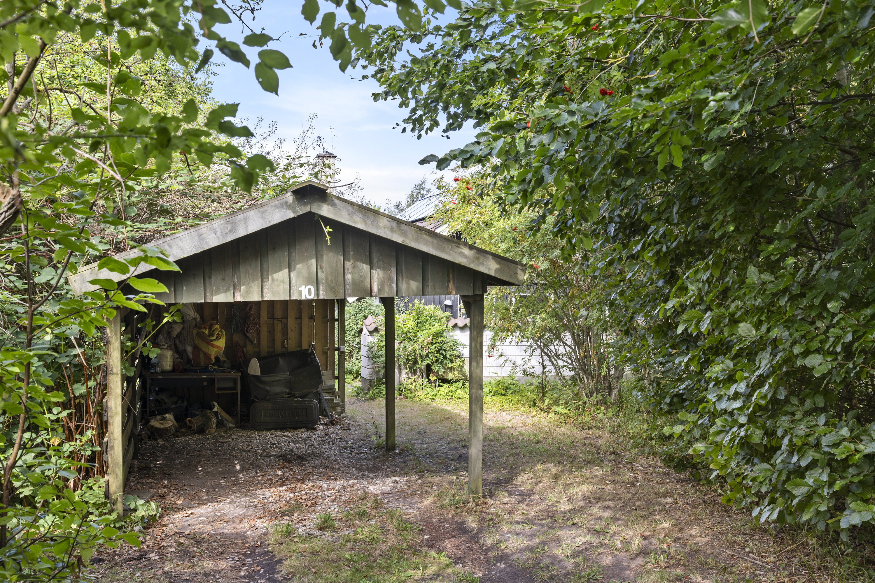 Fremhævet carport billede i fuldskærmstilstand. Billede af Venslev Strand 10, 4050 Skibby