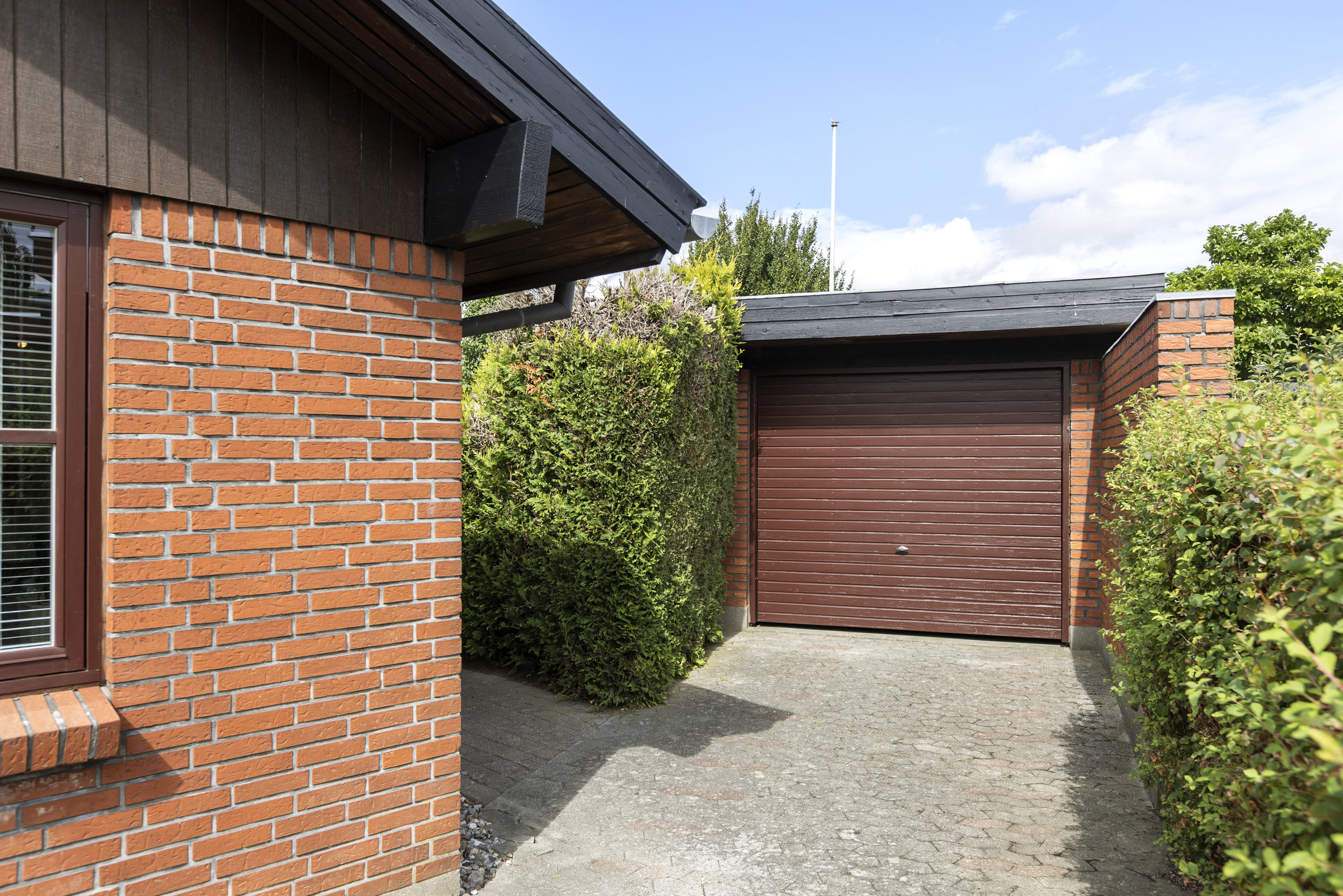 Fremhævet garage billede i fuldskærmstilstand. Billede af Tidselbjergvej 16, 4200 Slagelse