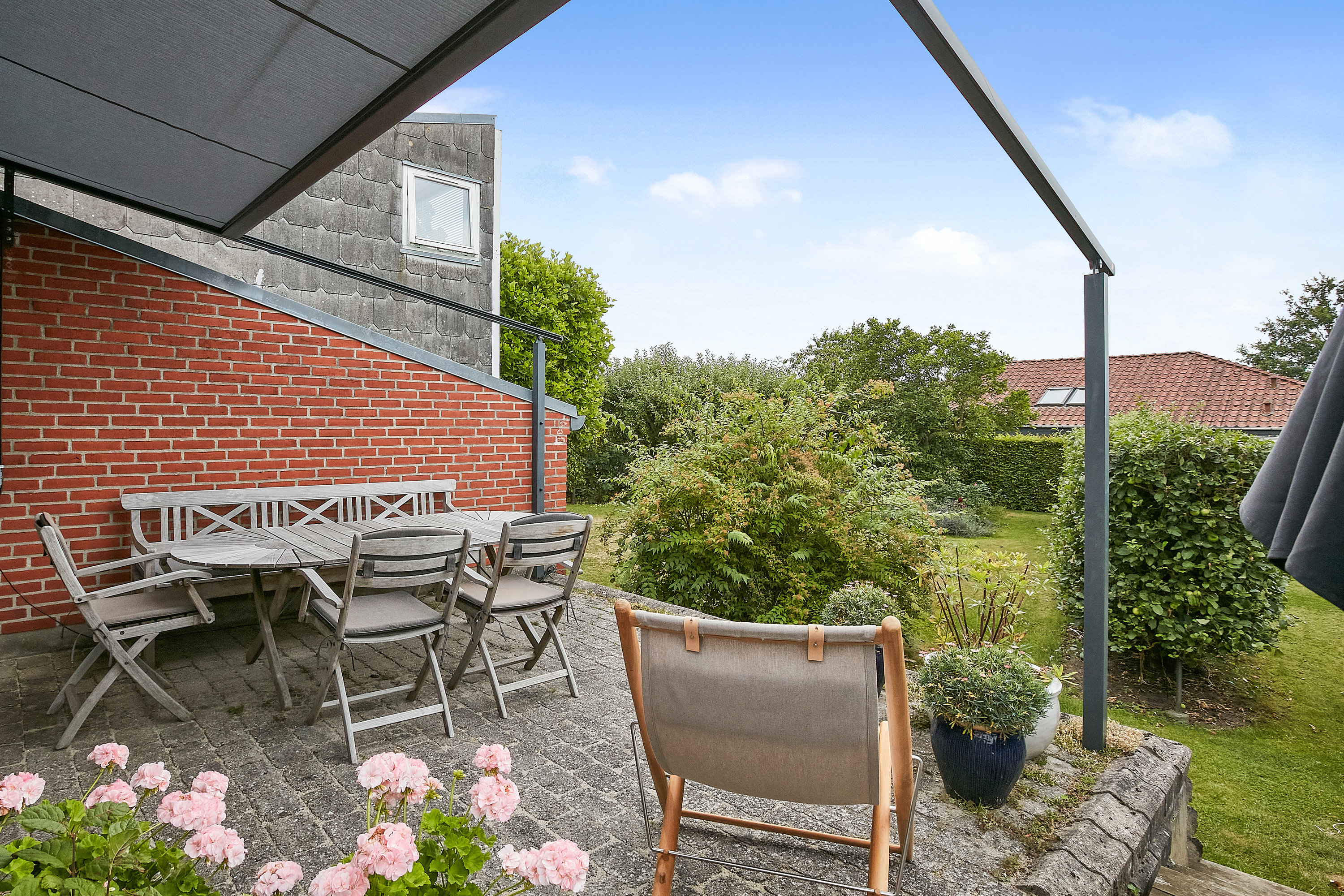 Fremhævet terrasse billede i fuldskærmstilstand. Billede af Husoddebakken 48, 8700 Horsens