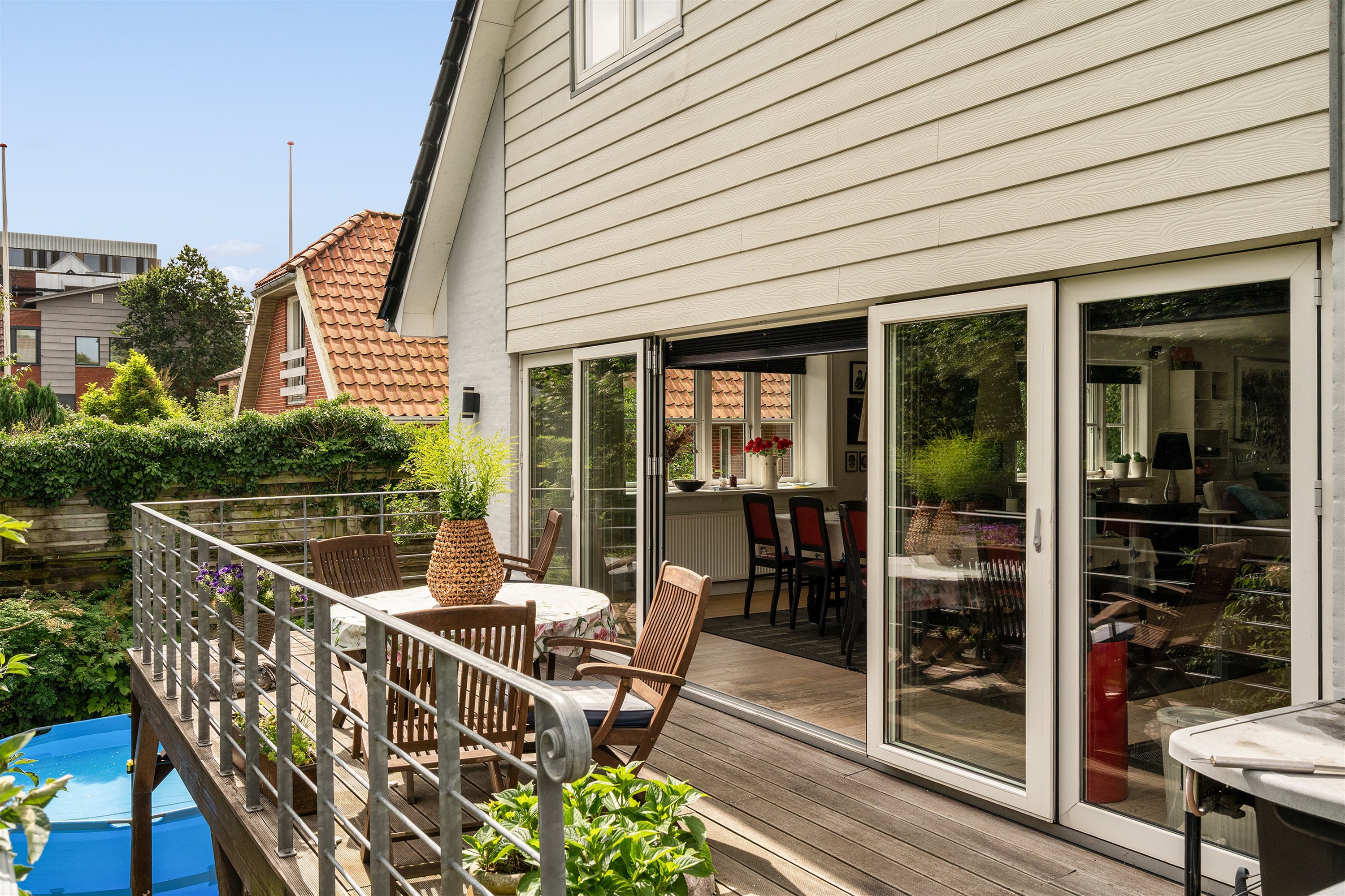 Fremhævet terrasse billede i fuldskærmstilstand. Billede af Lunde Alle 47, 6700 Esbjerg