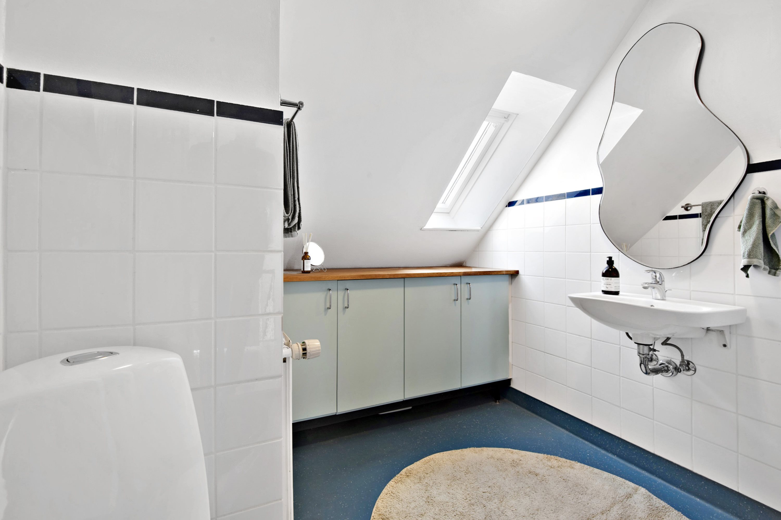 Fremhævet badeværelse billede i fuldskærmstilstand. Billede af Vestergade 7, 5300 Kerteminde