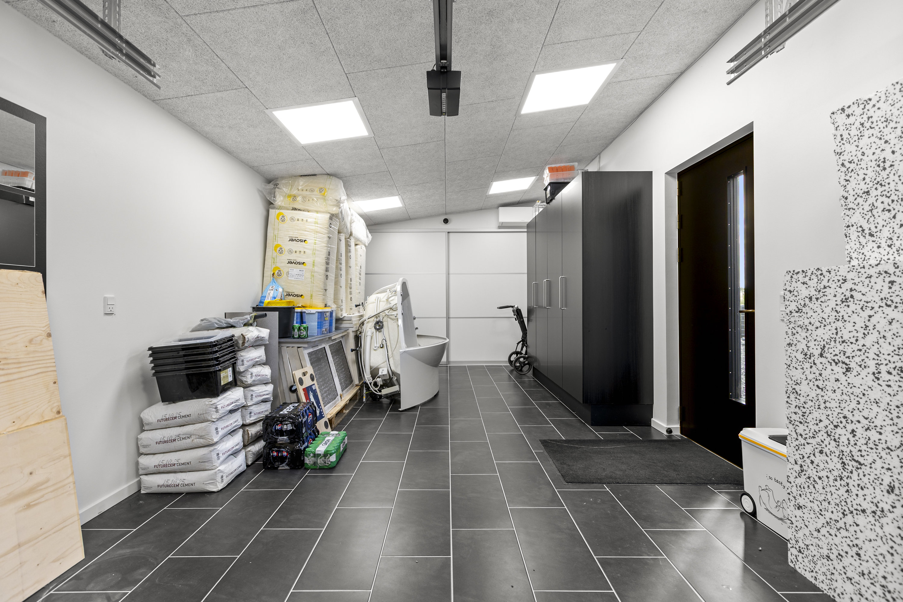 Fremhævet garage billede i fuldskærmstilstand. Billede af Valhallavej 32, Drøsselbjerg, 4200 Slagelse
