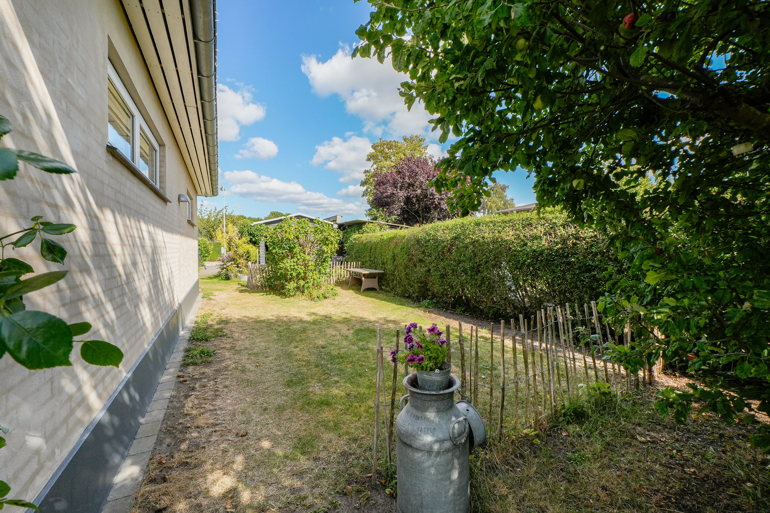 Fremhævet terrasse billede i fuldskærmstilstand. Billede af Birke Alle 22, 2650 Hvidovre