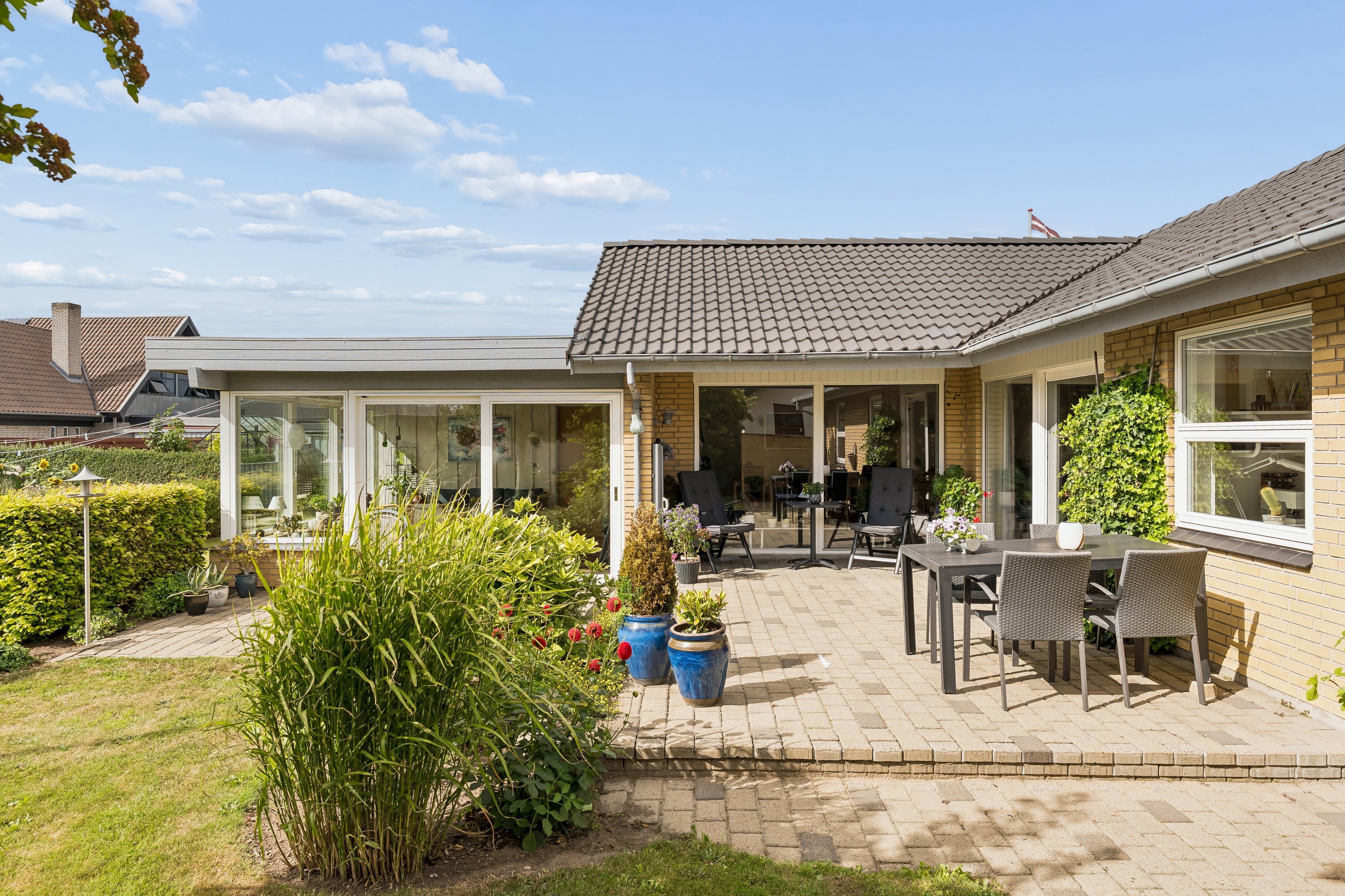 Fremhævet terrasse billede i fuldskærmstilstand. Billede af Chr Winthers Vej 4, 8723 Løsning