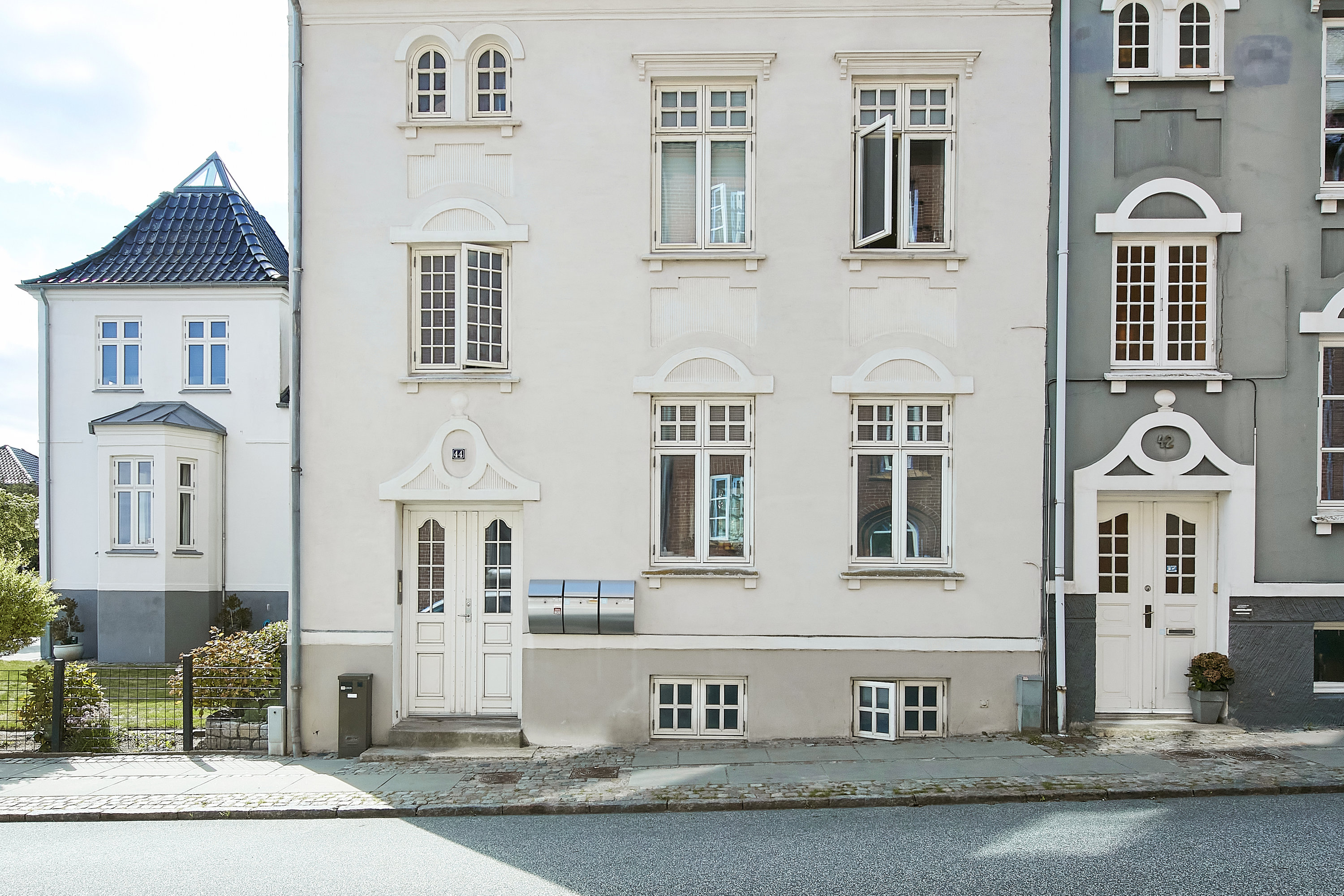 Ejerlejlighed: Facade fra vejen på Fredericiagade 44, st., Østbyen, 8700 Horsens