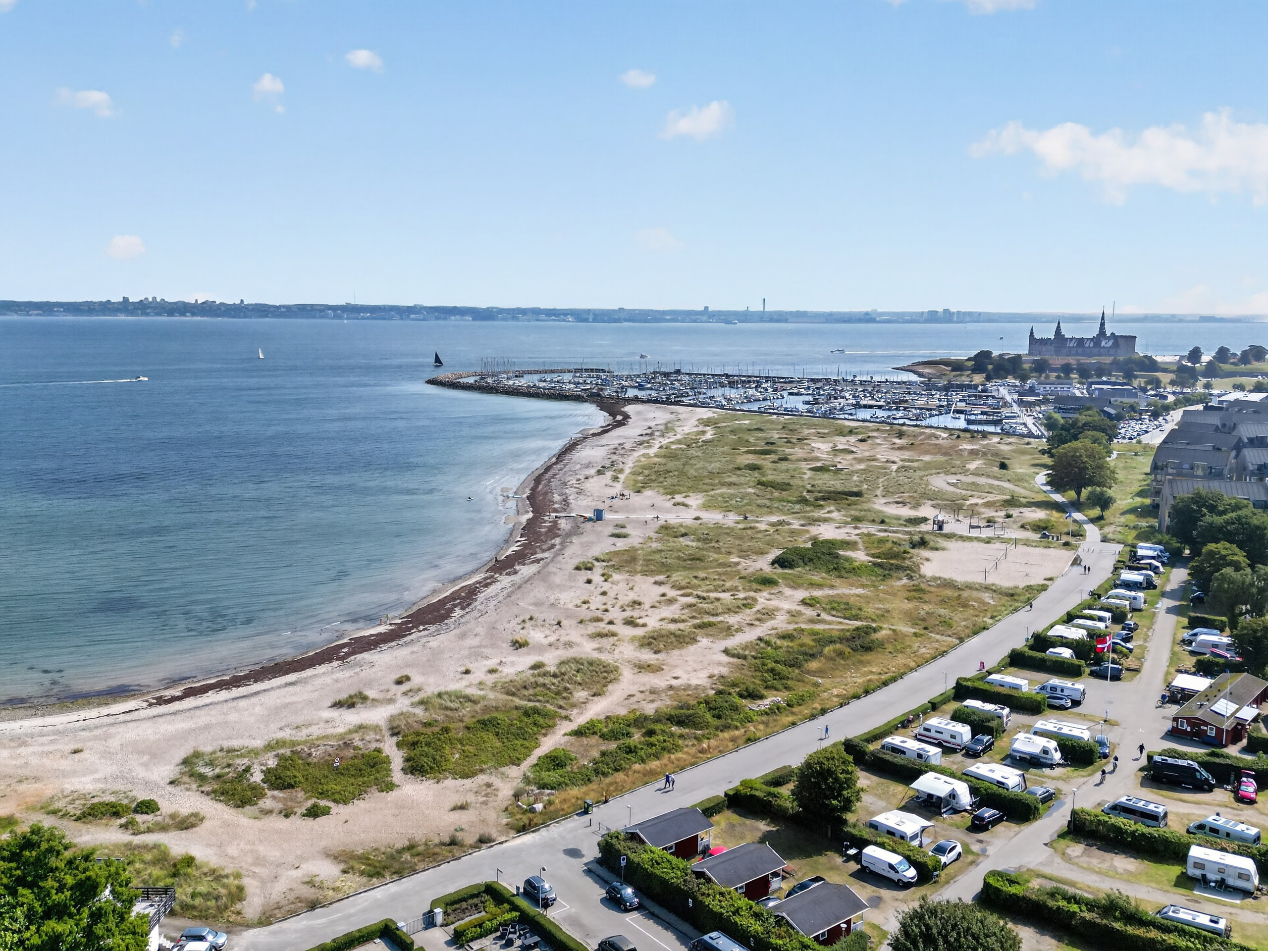 Fremhævet  billede i fuldskærmstilstand. Billede af Nordre Strandvej 3A, 2. th., 3000 Helsingør