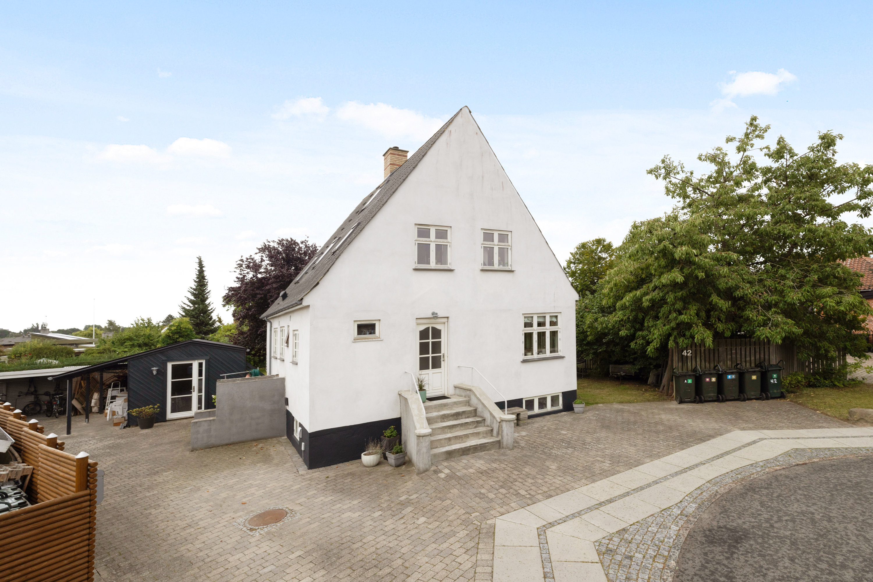 Villa: Facade på Ege Alle 42, 2650 Hvidovre