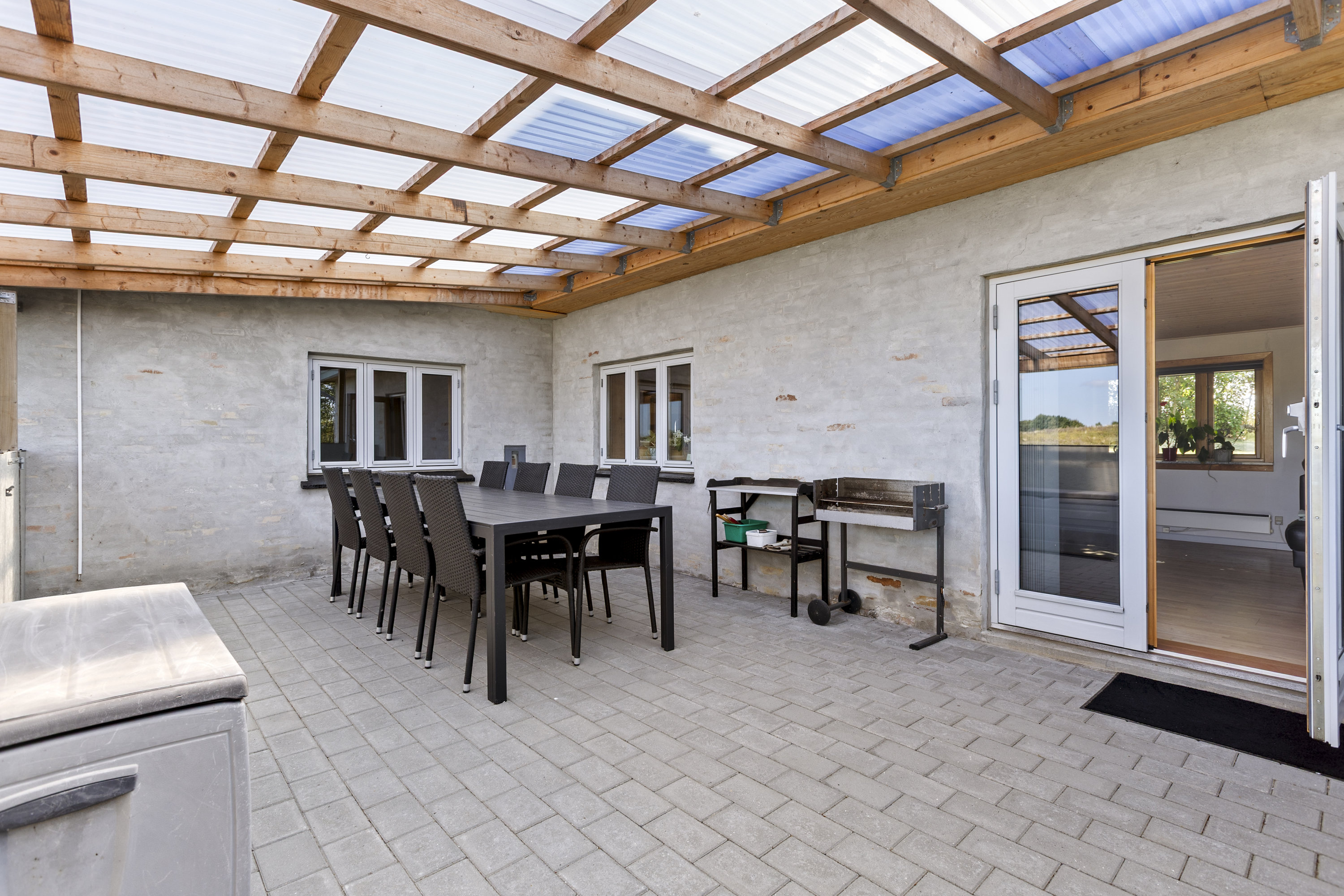 Fremhævet overdækket terrasse billede i fuldskærmstilstand. Billede af Yppenbjerg 7, Ubby, 4490 Jerslev Sjælland