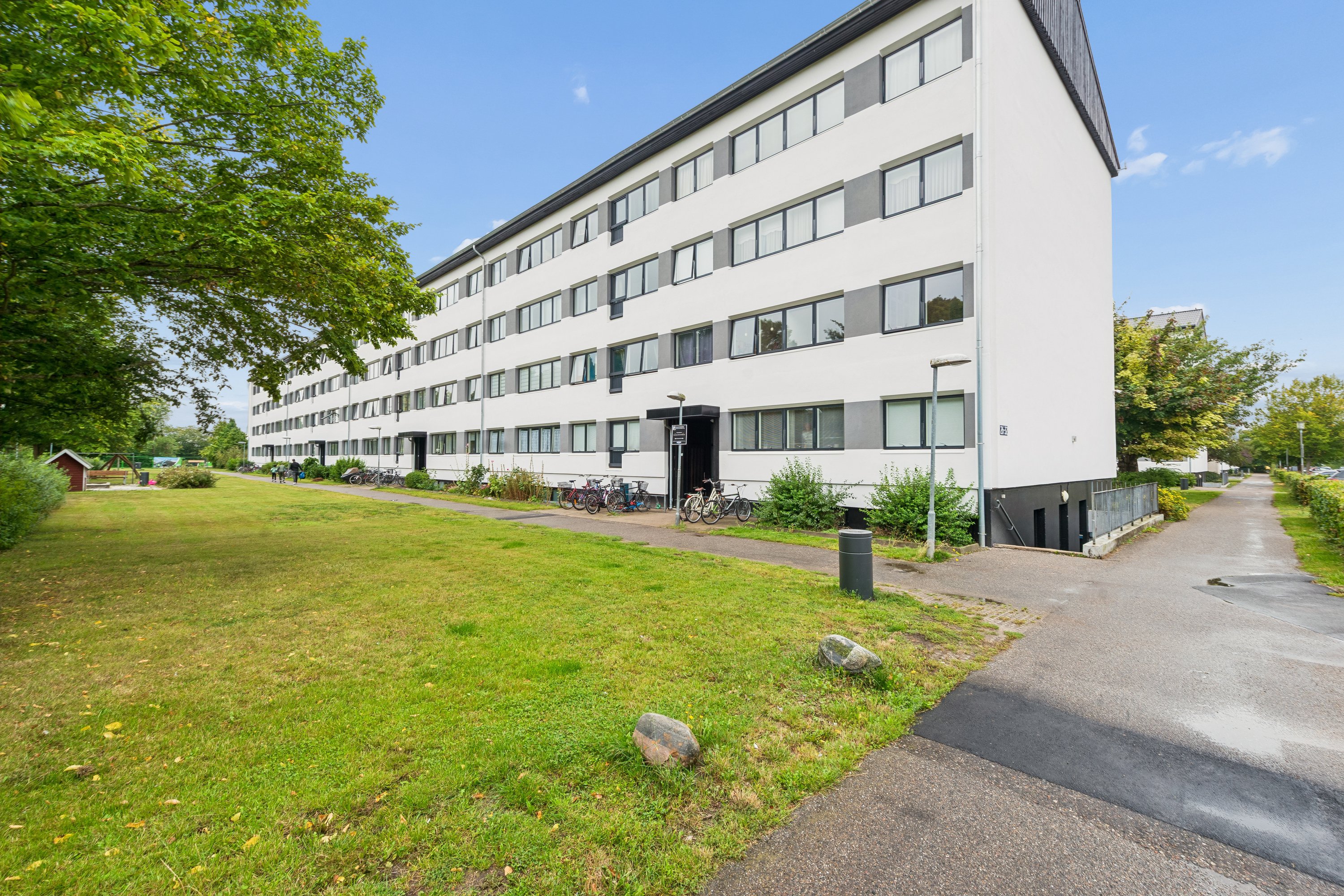 Fremhævet andet billede i fuldskærmstilstand. Billede af Topperne 32, 3. 31., 2620 Albertslund