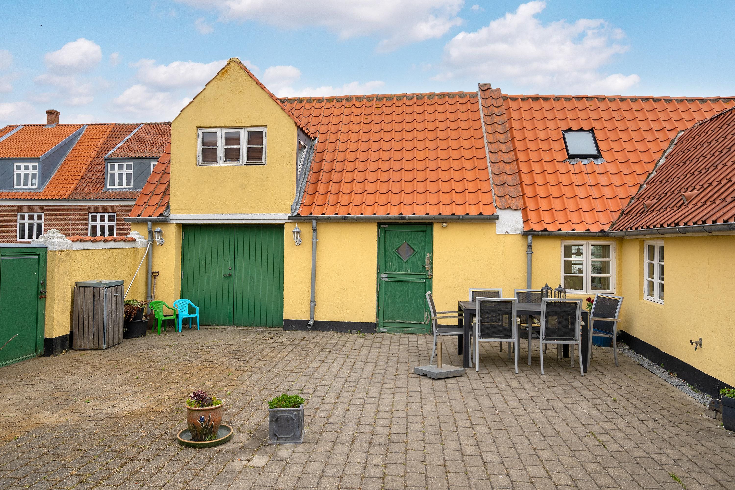 Fremhævet ejendommen billede i fuldskærmstilstand. Billede af V Strandsbjerg 9, 6950 Ringkøbing