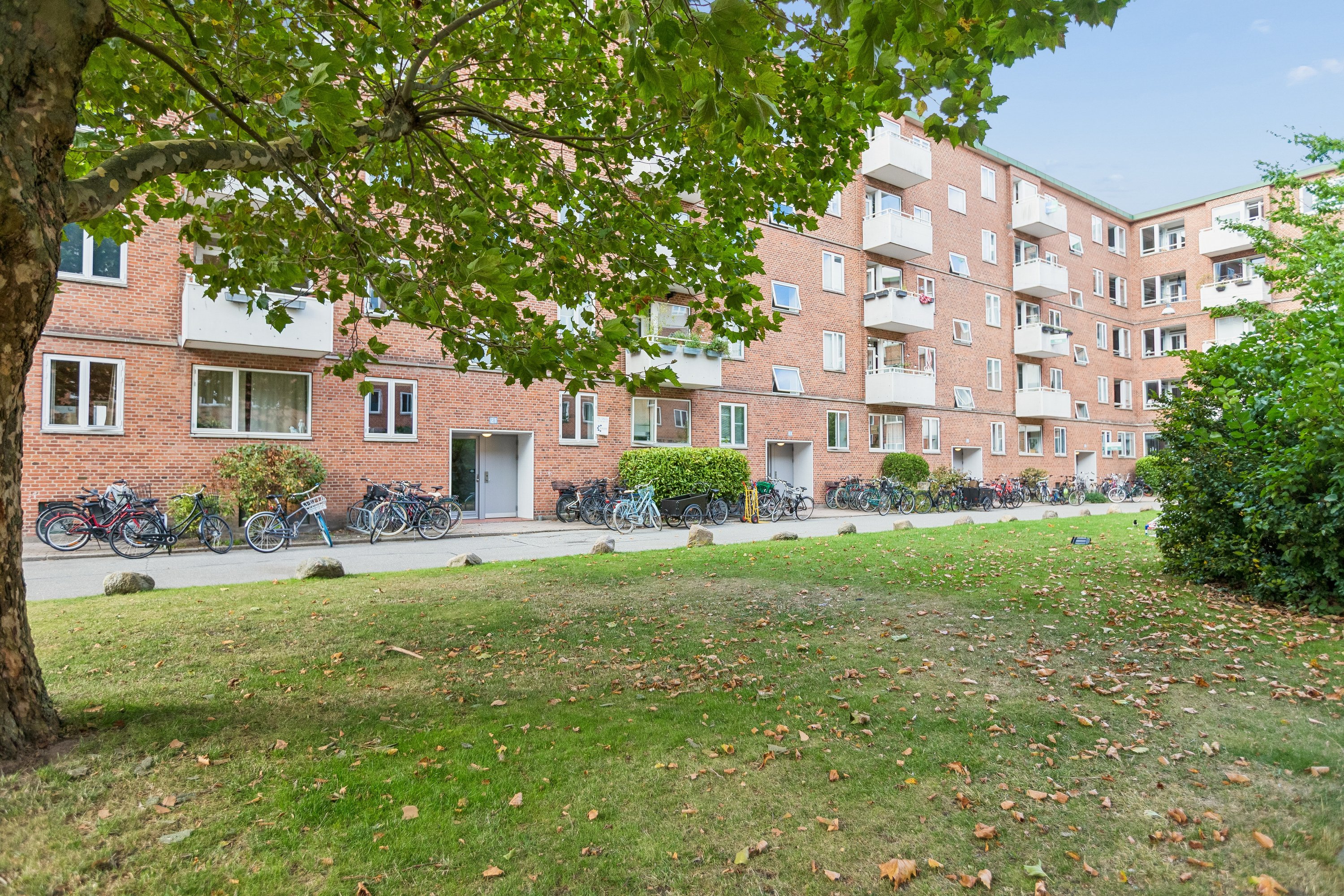 Fremhævet andet billede i fuldskærmstilstand. Billede af Reberbanegade 21, st. th., 2300 København S