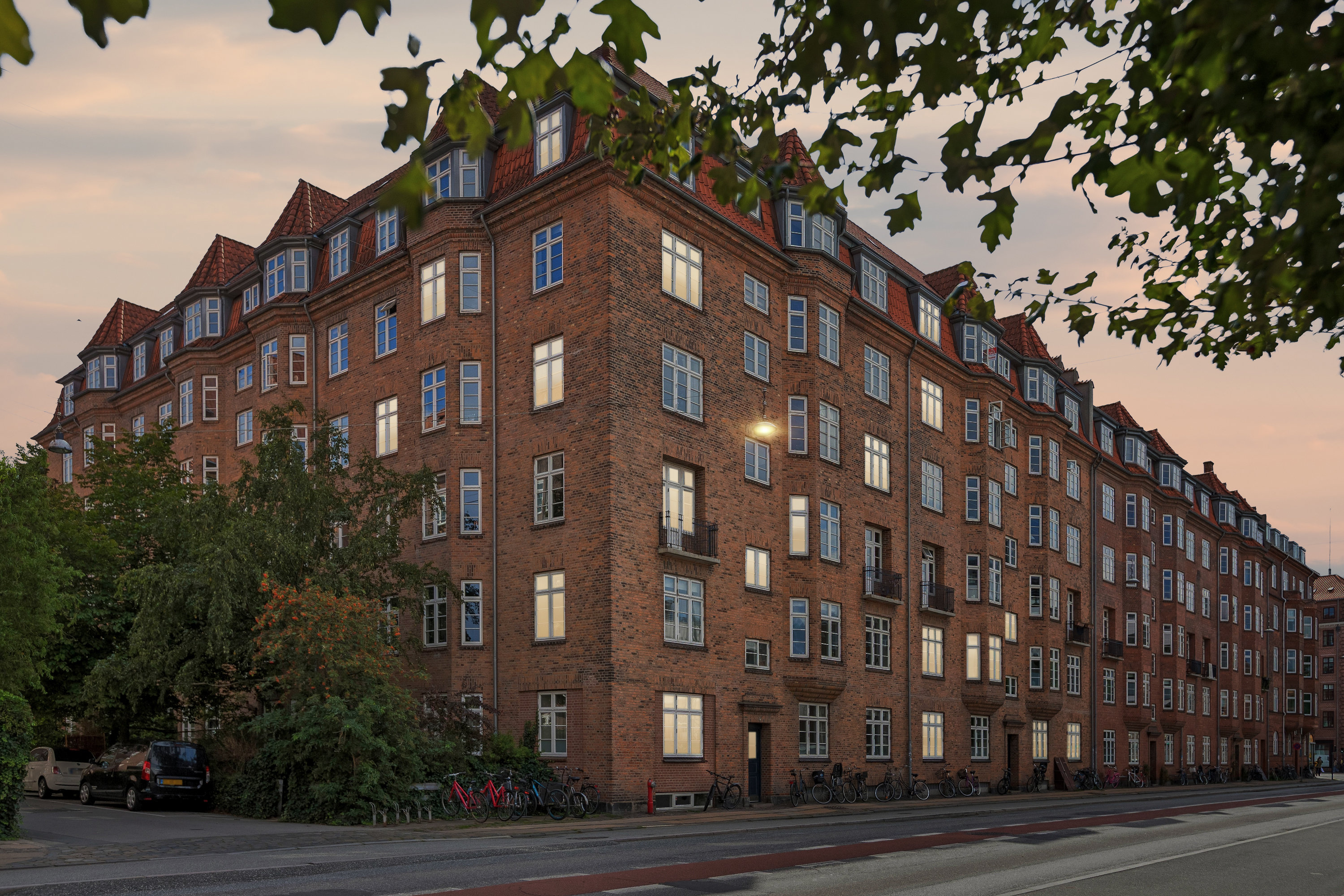 Fremhævet andet billede i fuldskærmstilstand. Billede af Amagerfælledvej 15, 4. th., 2300 København S