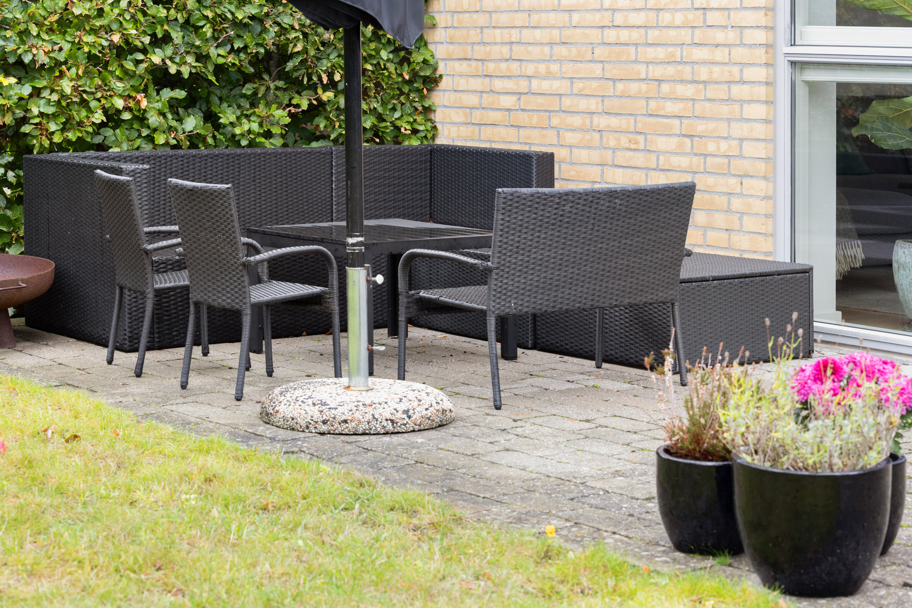 Fremhævet terrasse billede i fuldskærmstilstand. Billede af Myrholmen 2, 2760 Måløv