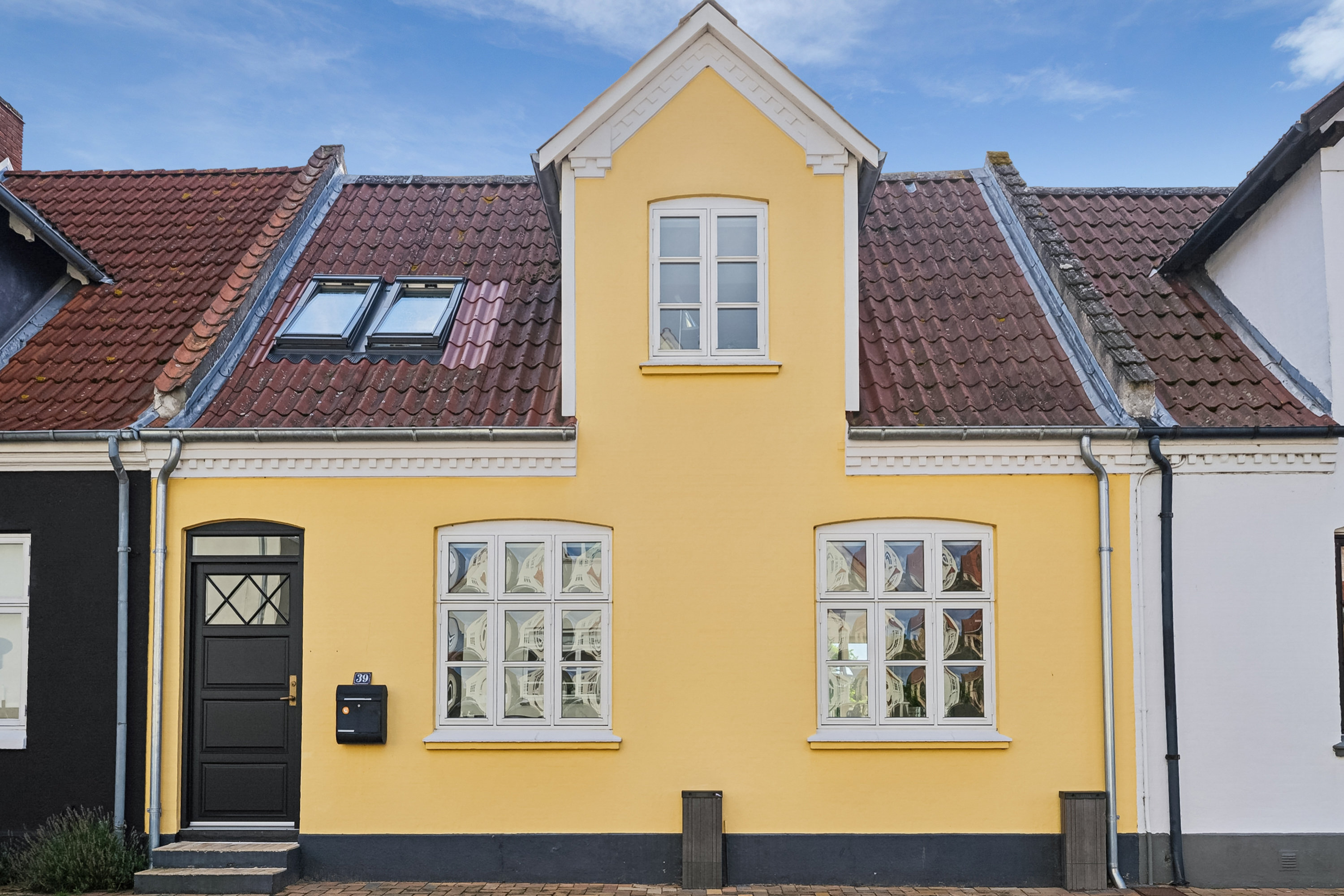 Fremhævet facade billede i fuldskærmstilstand. Billede af Havnegade 39, 5300 Kerteminde