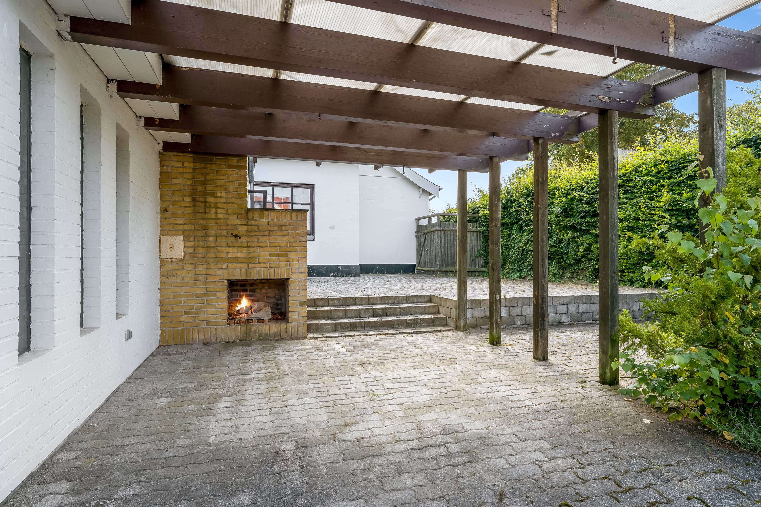 Fremhævet overdækket terrasse billede i fuldskærmstilstand. Billede af Svingelsvej 59, 4900 Nakskov