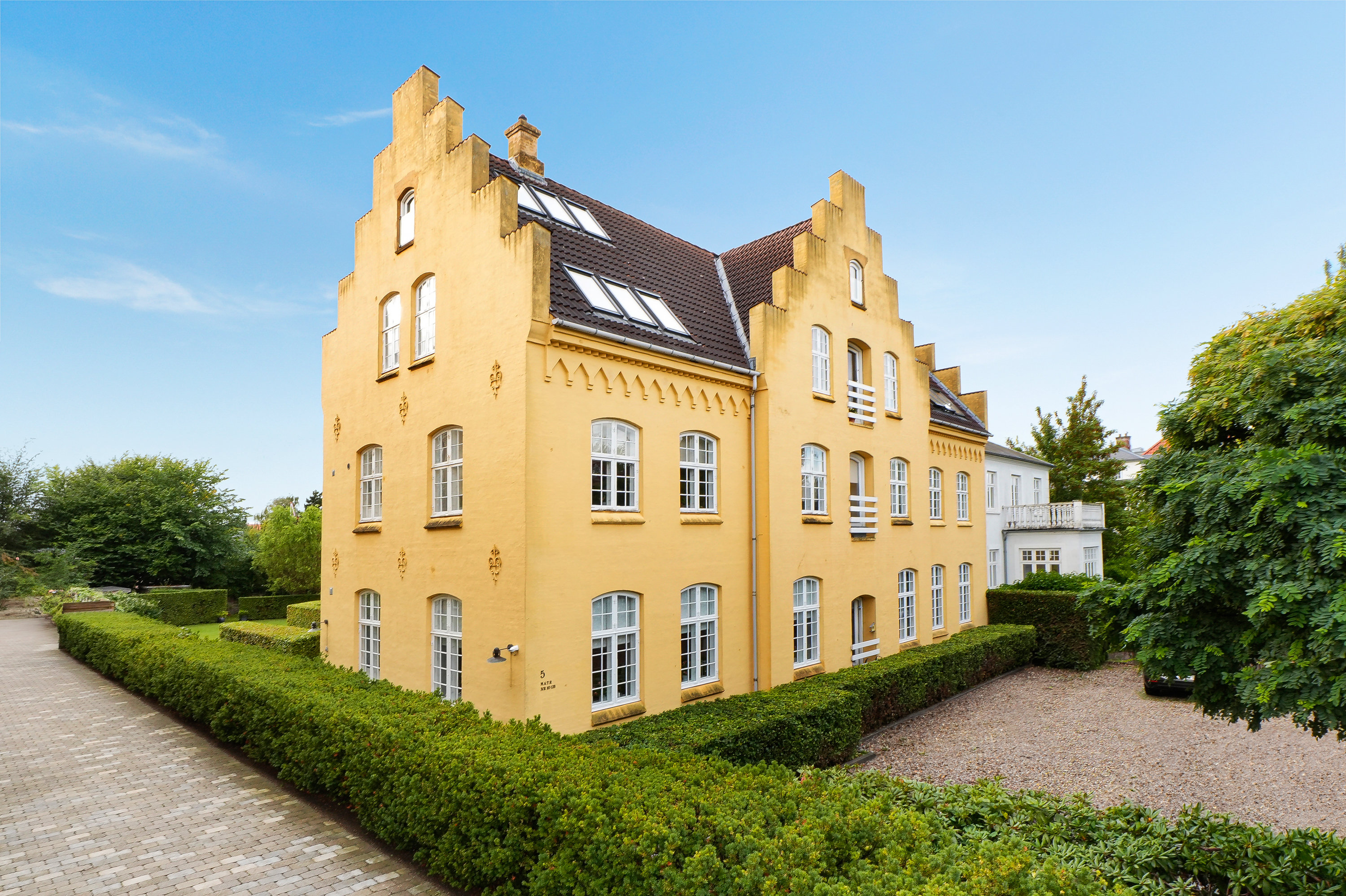 Ejerlejlighed: Facade på Hyldegårds Tværvej 5, 2., 2920 Charlottenlund