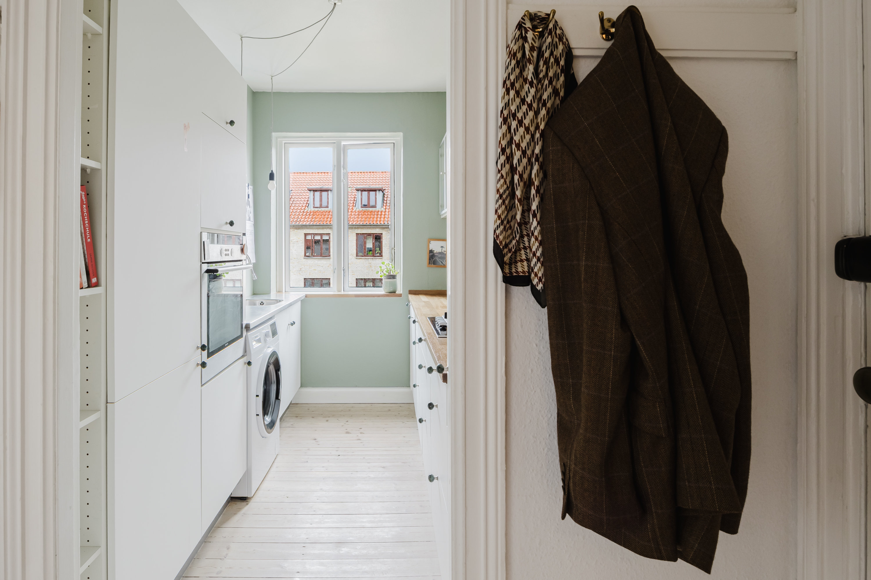 Fremhævet andet billede i fuldskærmstilstand. Billede af Beethovensvej 11, 2. th., 2450 København SV