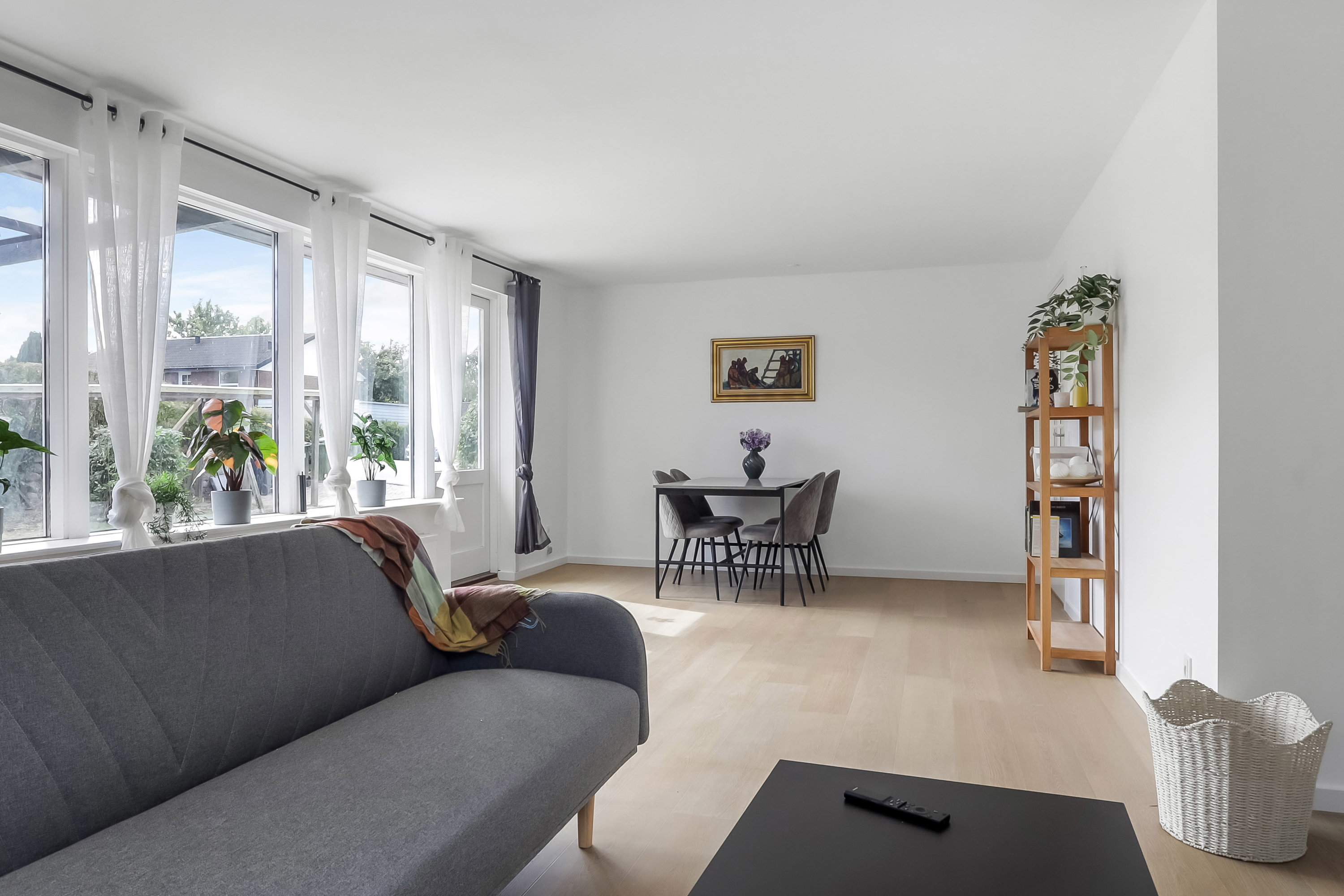 Fremhævet stue billede i fuldskærmstilstand. Billede af Krogsgårdsvej 86, Nr Broby, 5672 Broby
