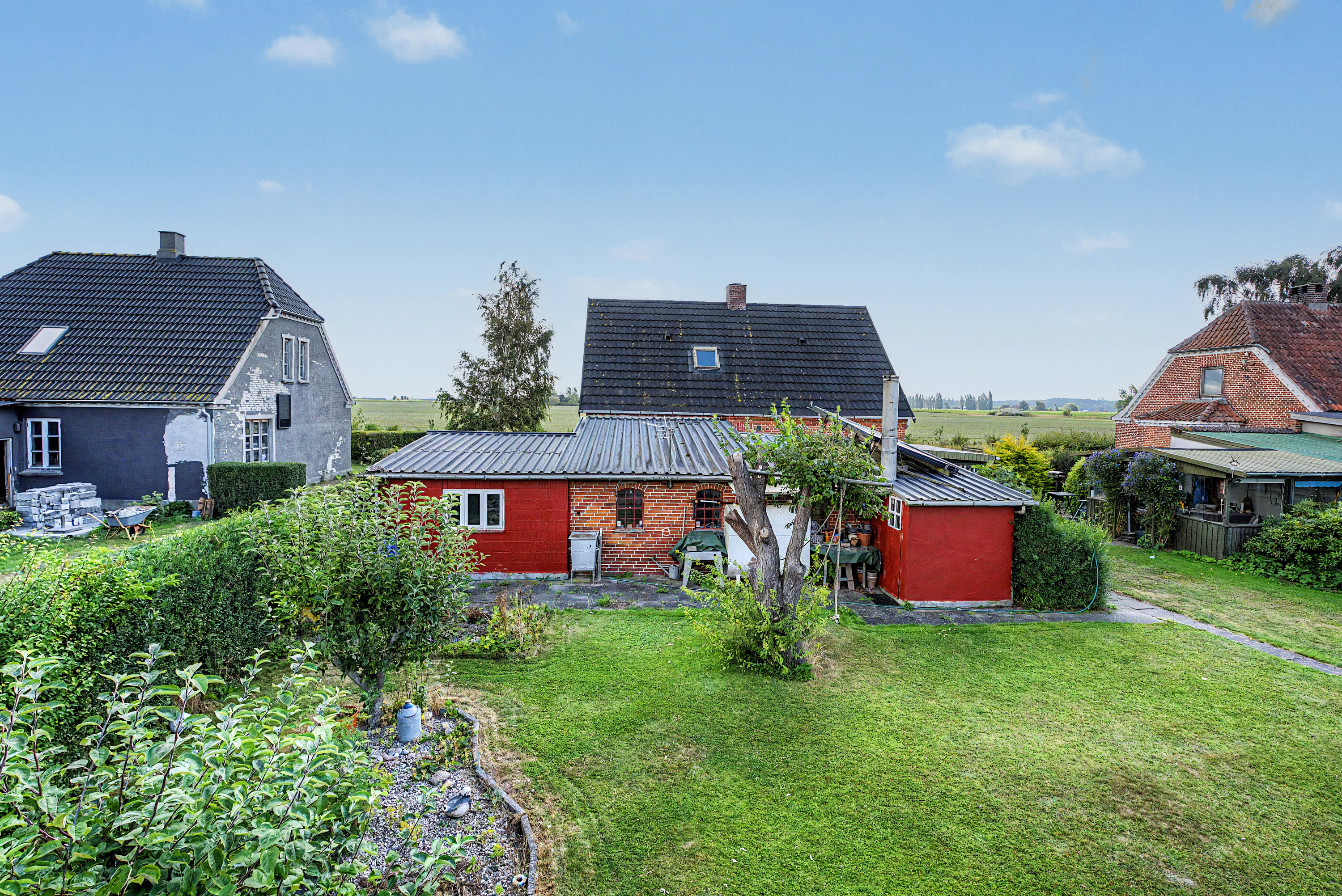 Fremhævet mastefoto billede i fuldskærmstilstand. Billede af Nakskovvej 212, V Karleby, 4900 Nakskov