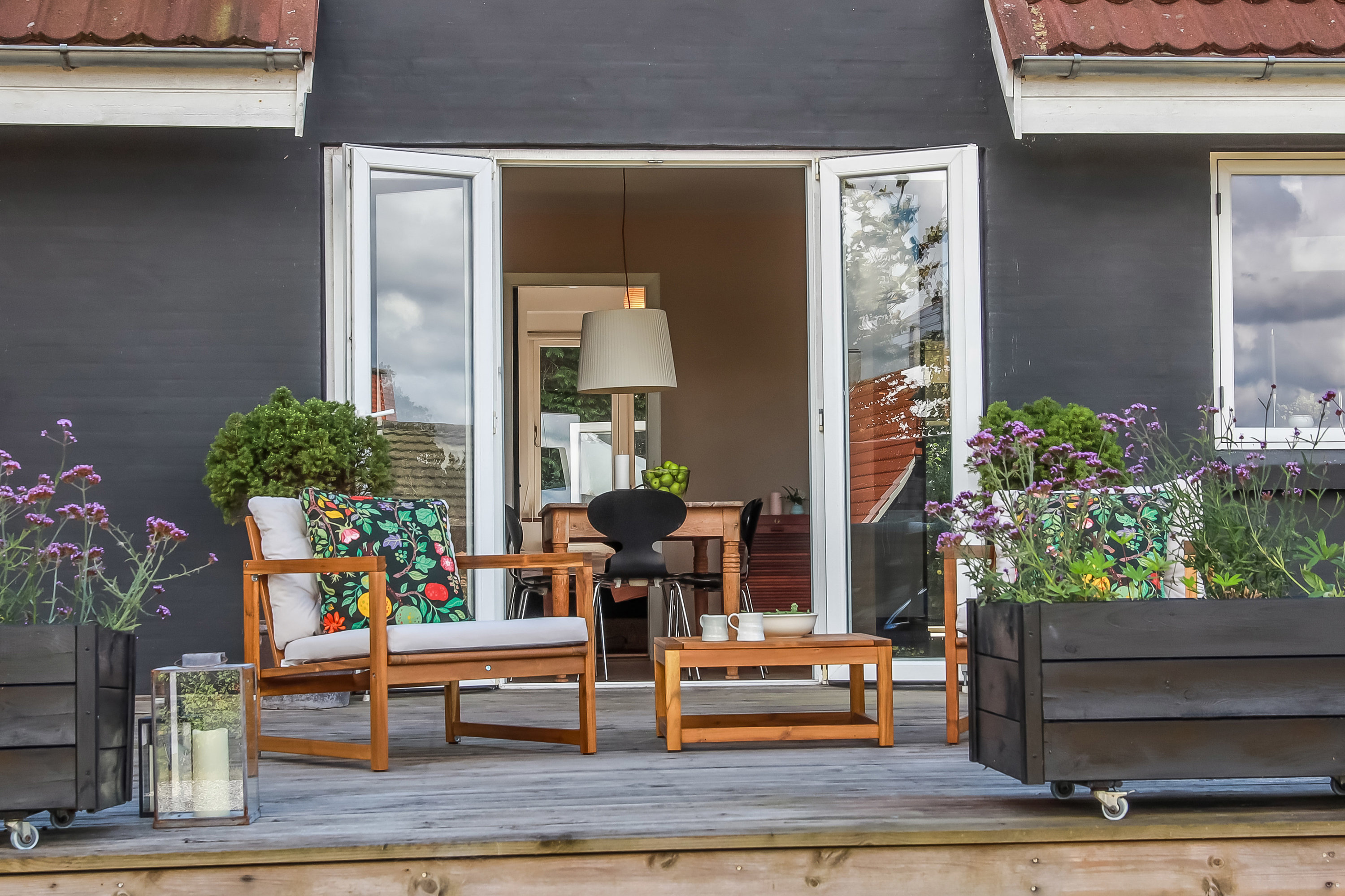 Fremhævet terrasse billede i fuldskærmstilstand. Billede af Vindebyørevej 36, Tåsinge, 5700 Svendborg