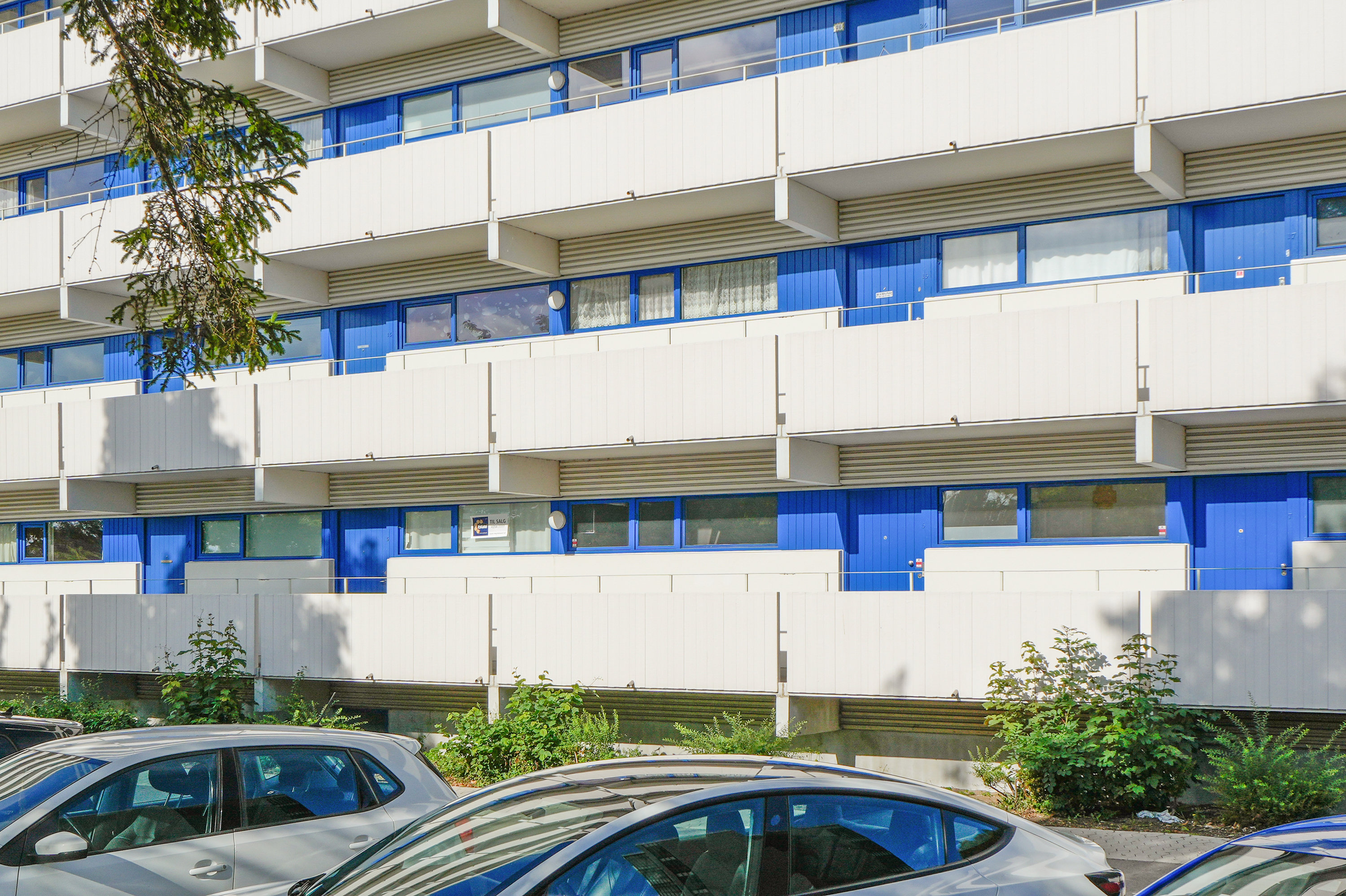 Miniaturebillede 2: facade. Billede af Vejlegårdsparken 14, st. 5., 2665 Vallensbæk Strand