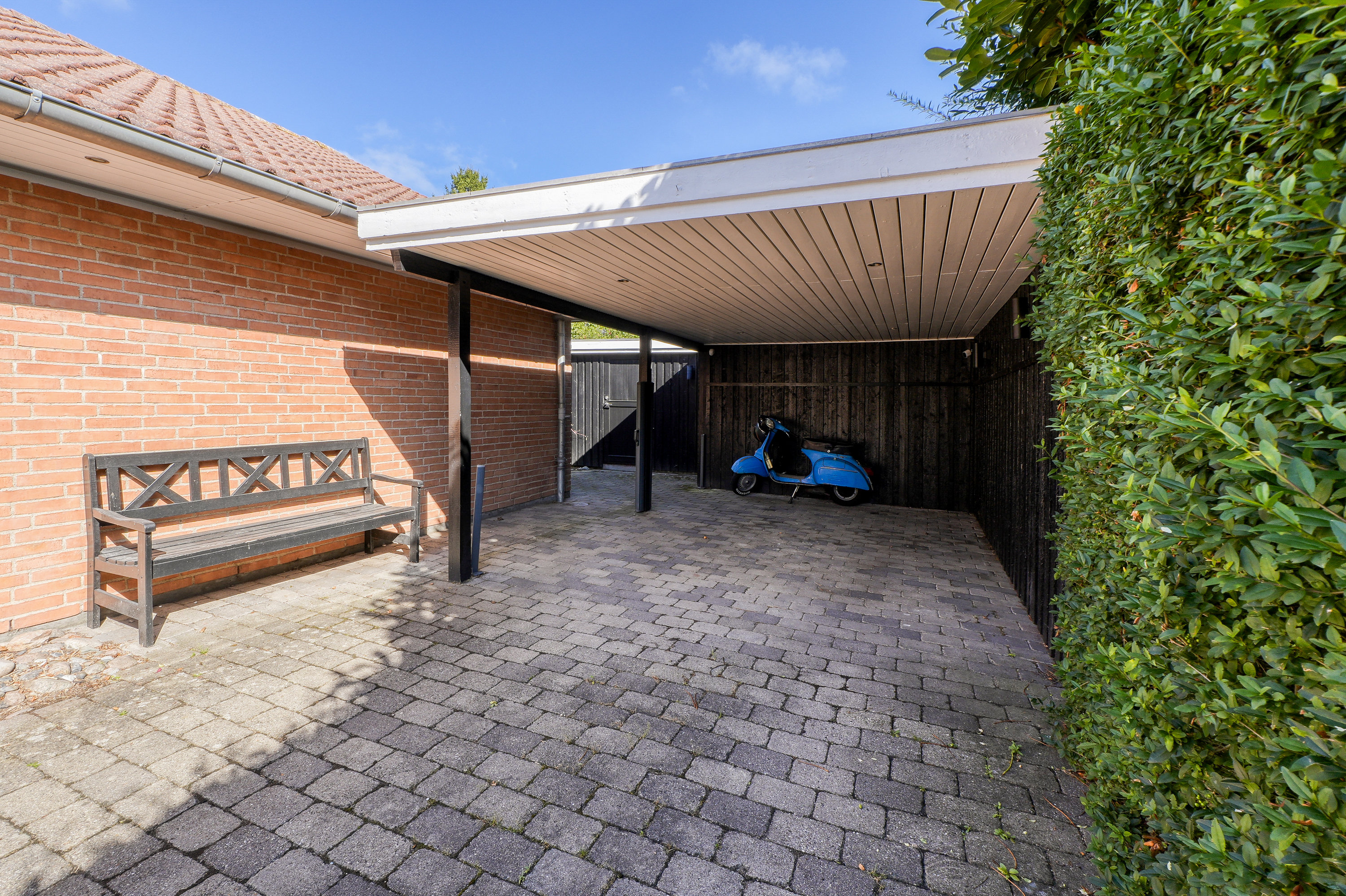 Fremhævet overdækket terrasse billede i fuldskærmstilstand. Billede af Klakkebjerg 97, 2750 Ballerup