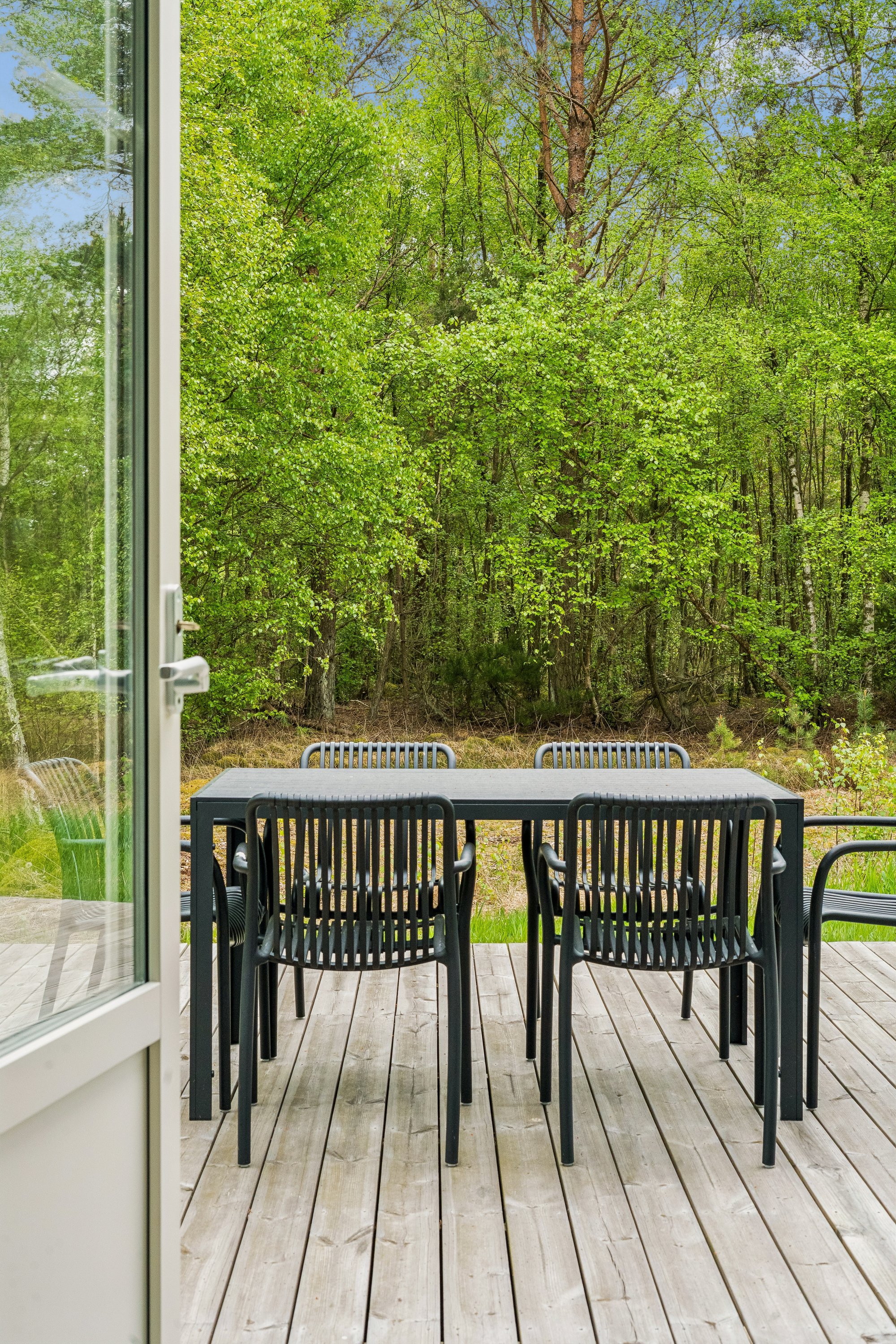 Fremhævet terrasse billede i fuldskærmstilstand. Billede af Banstensvejen 84, Østerby, 9940 Læsø