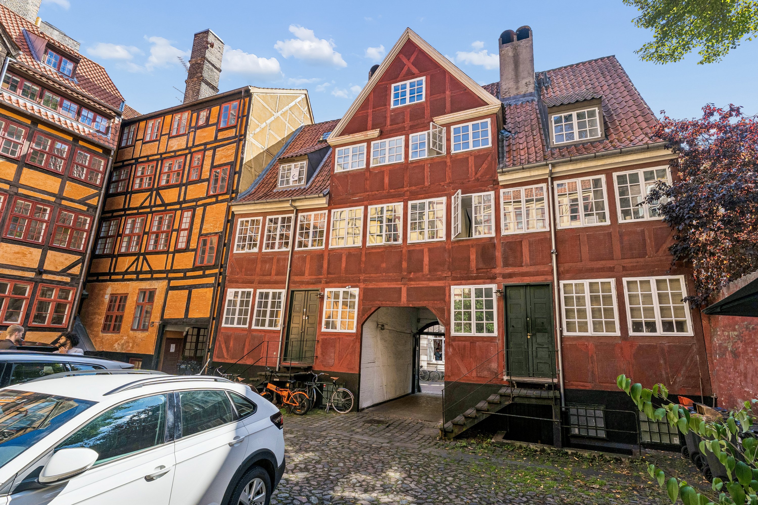 Fremhævet andet billede i fuldskærmstilstand. Billede af Skindergade 8, 2., 1159 København K