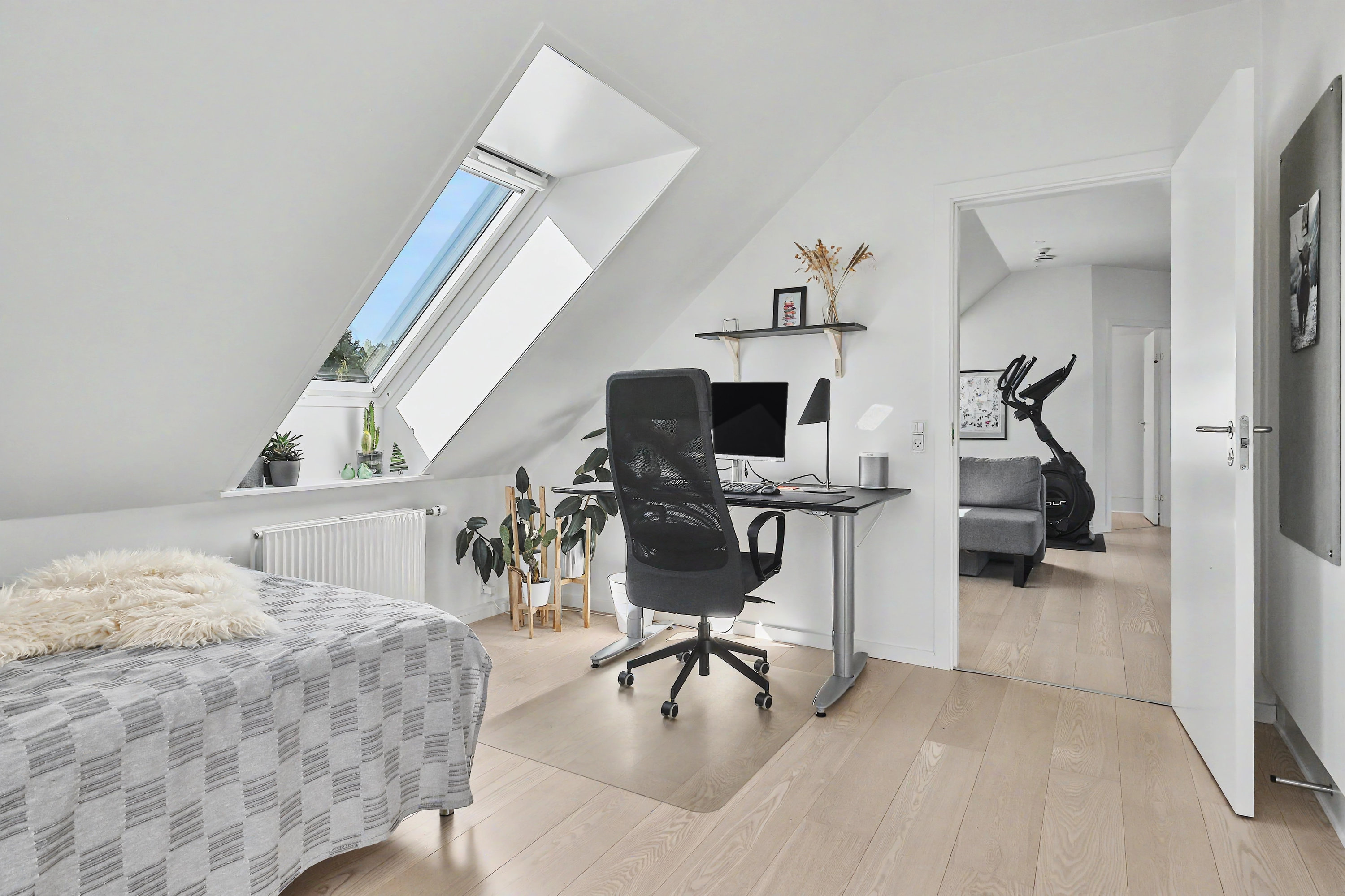 Fremhævet terrasse billede i fuldskærmstilstand. Billede af Elsted Kirkevej 19, 8520 Lystrup
