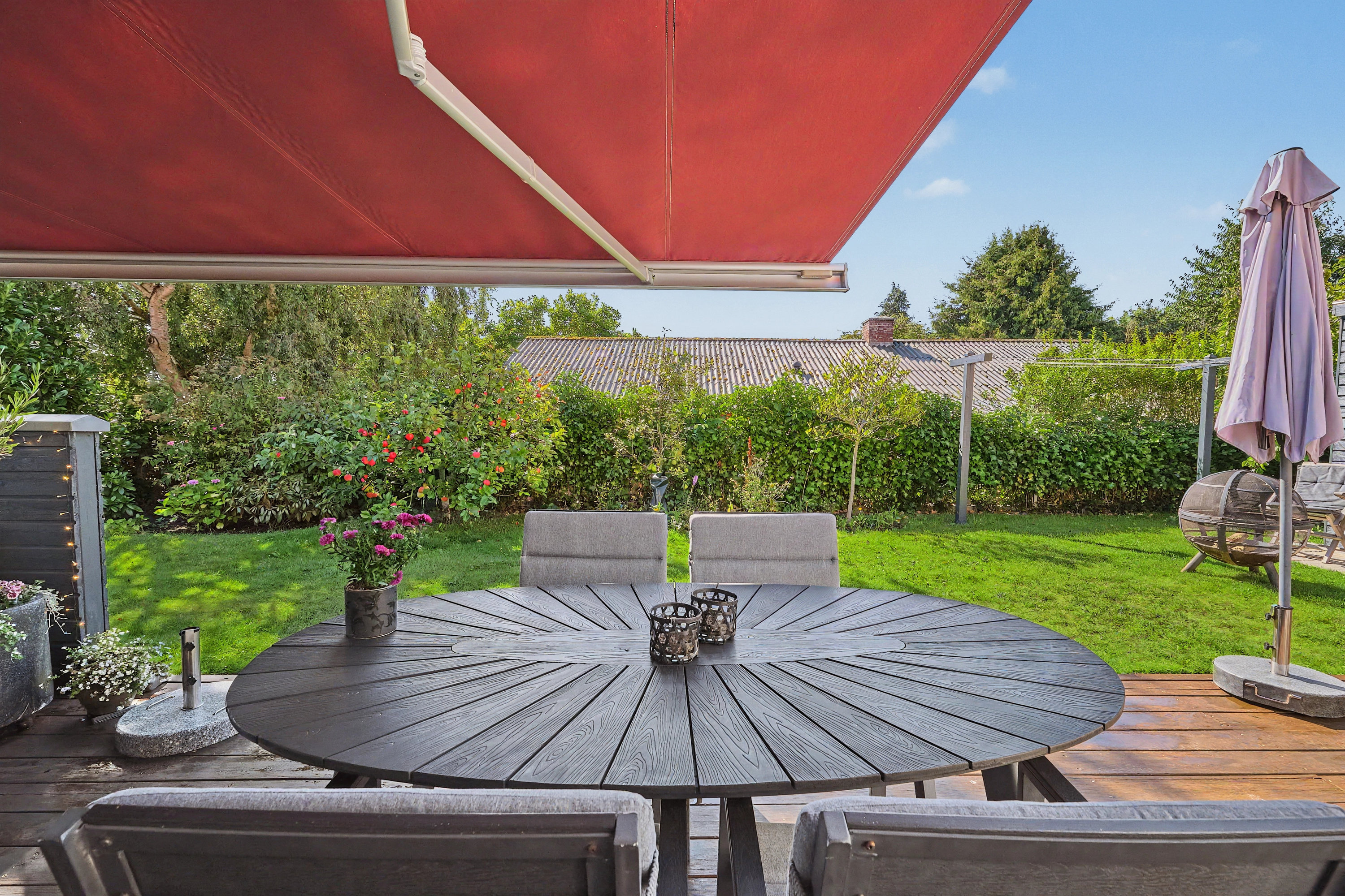 Fremhævet terrasse billede i fuldskærmstilstand. Billede af Elsted Kirkevej 19, 8520 Lystrup