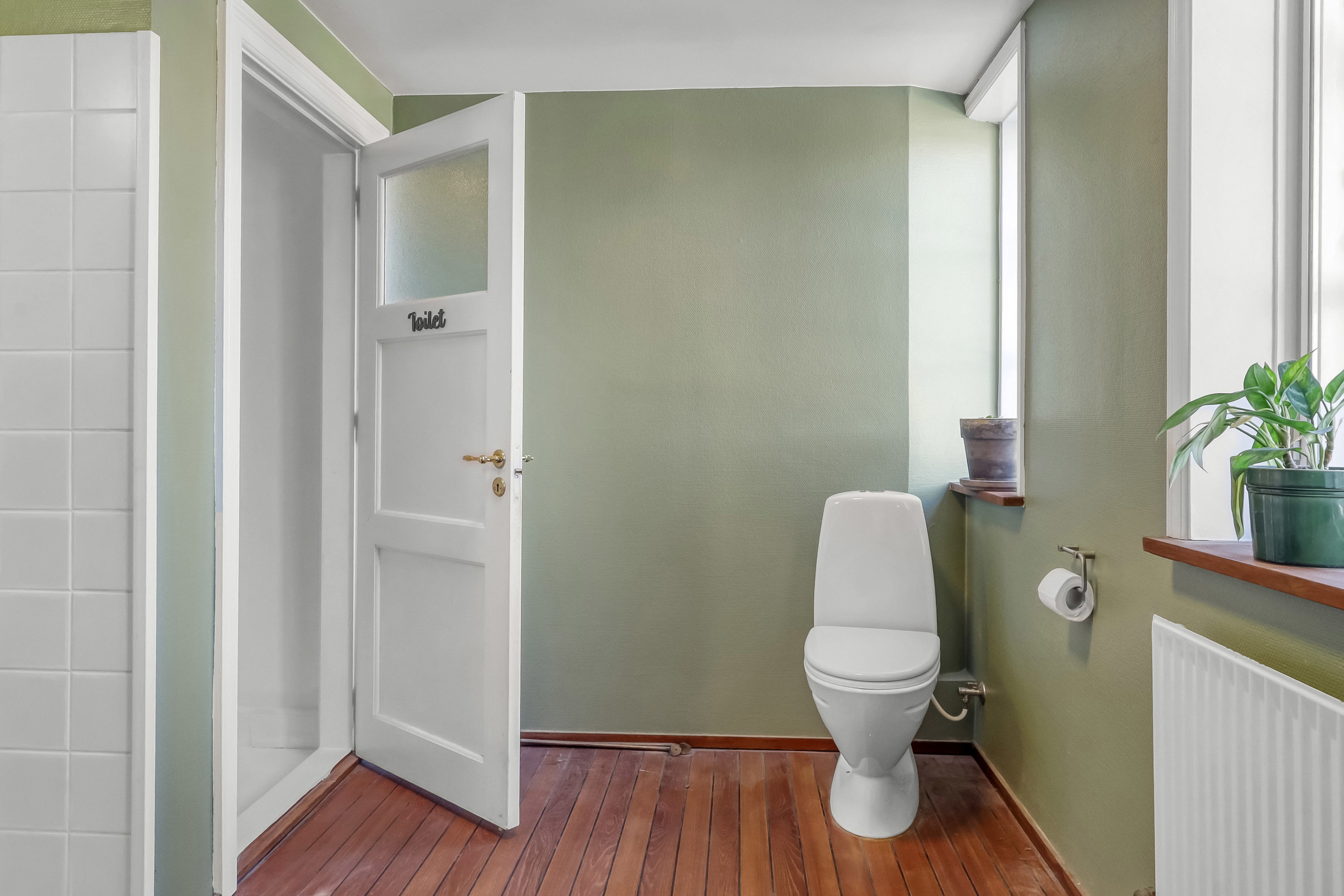 Fremhævet toilet billede i fuldskærmstilstand. Billede af Møllergade 51, 5700 Svendborg