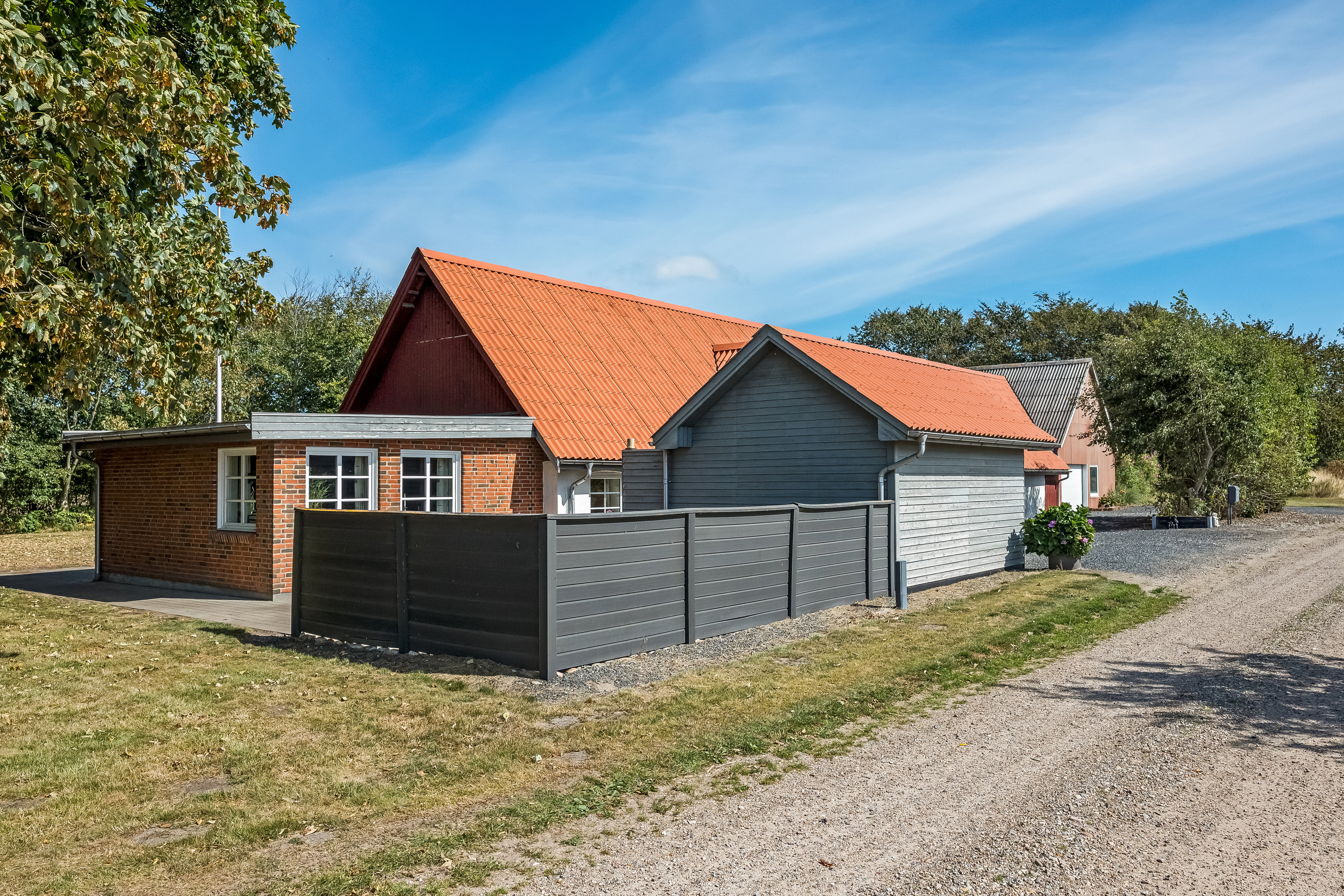 Fremhævet ejendommen billede i fuldskærmstilstand. Billede af Vangsbovej 1, Ulfborg, 6990 Ulfborg