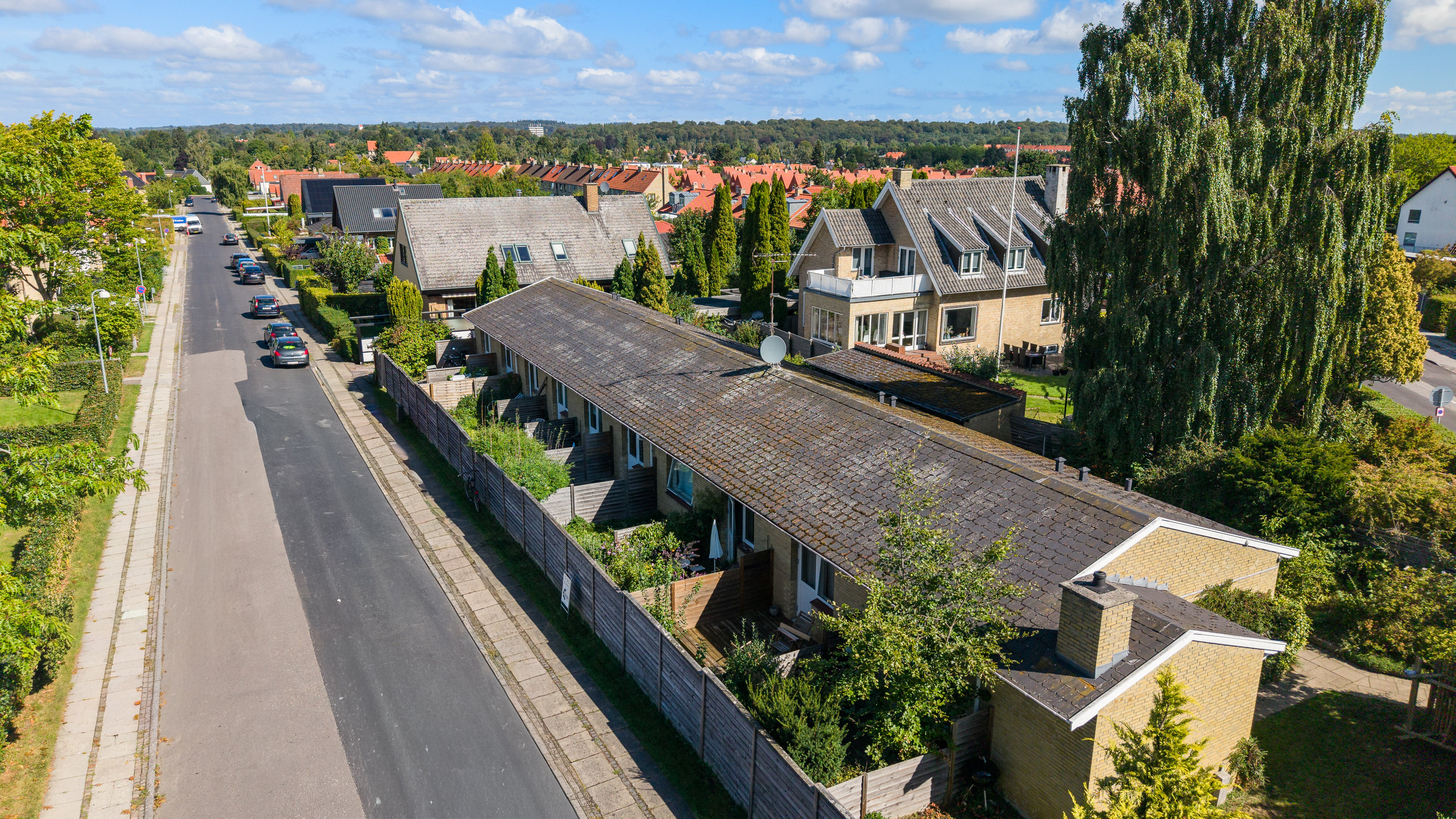Ejerlejlighed: Luftfoto på Virum Stationsvej 144C, 2830 Virum