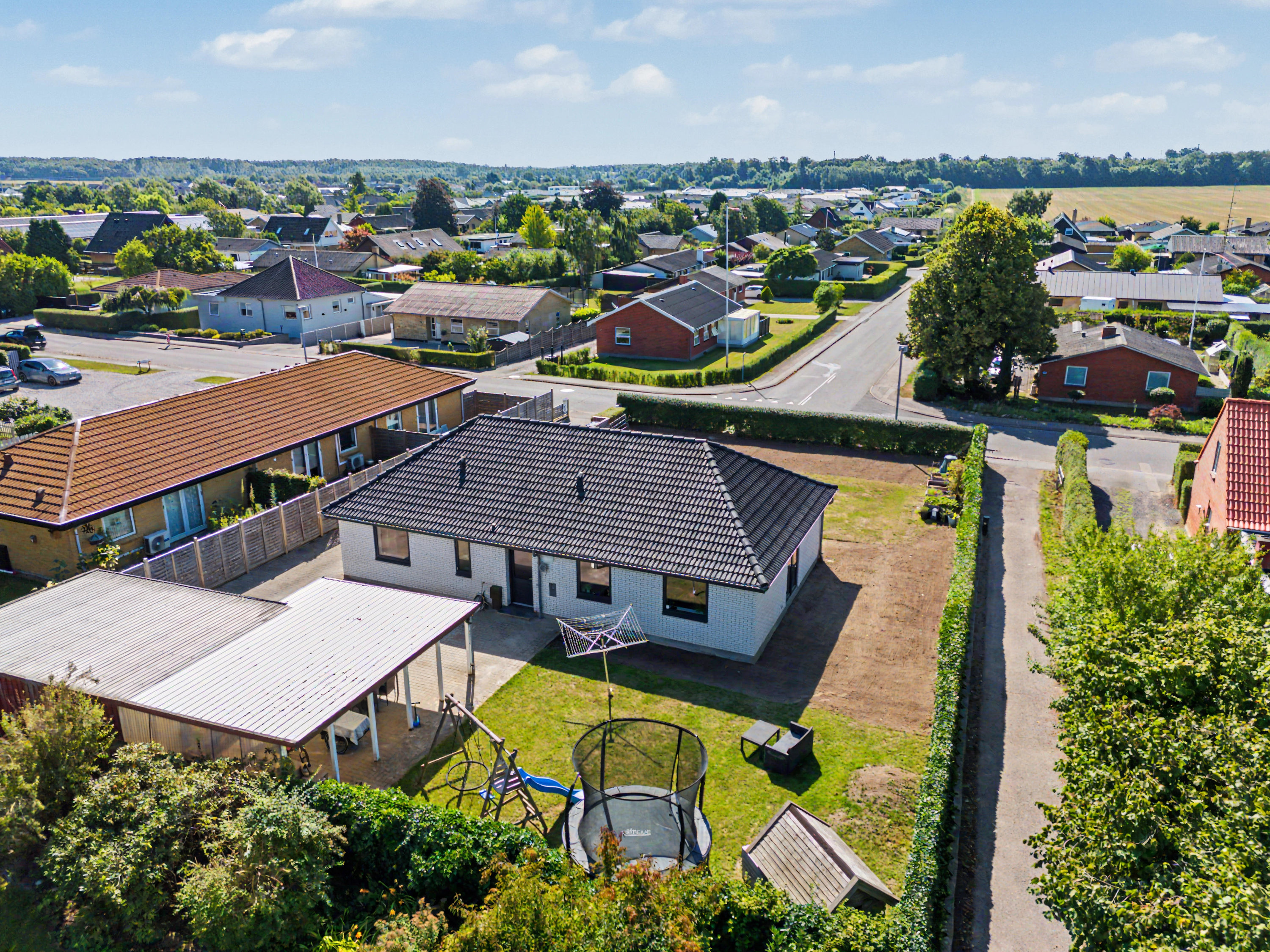 Fremhævet luftfoto billede i fuldskærmstilstand. Billede af Kraghave Møllevej 23, Kraghave, 4800 Nykøbing F