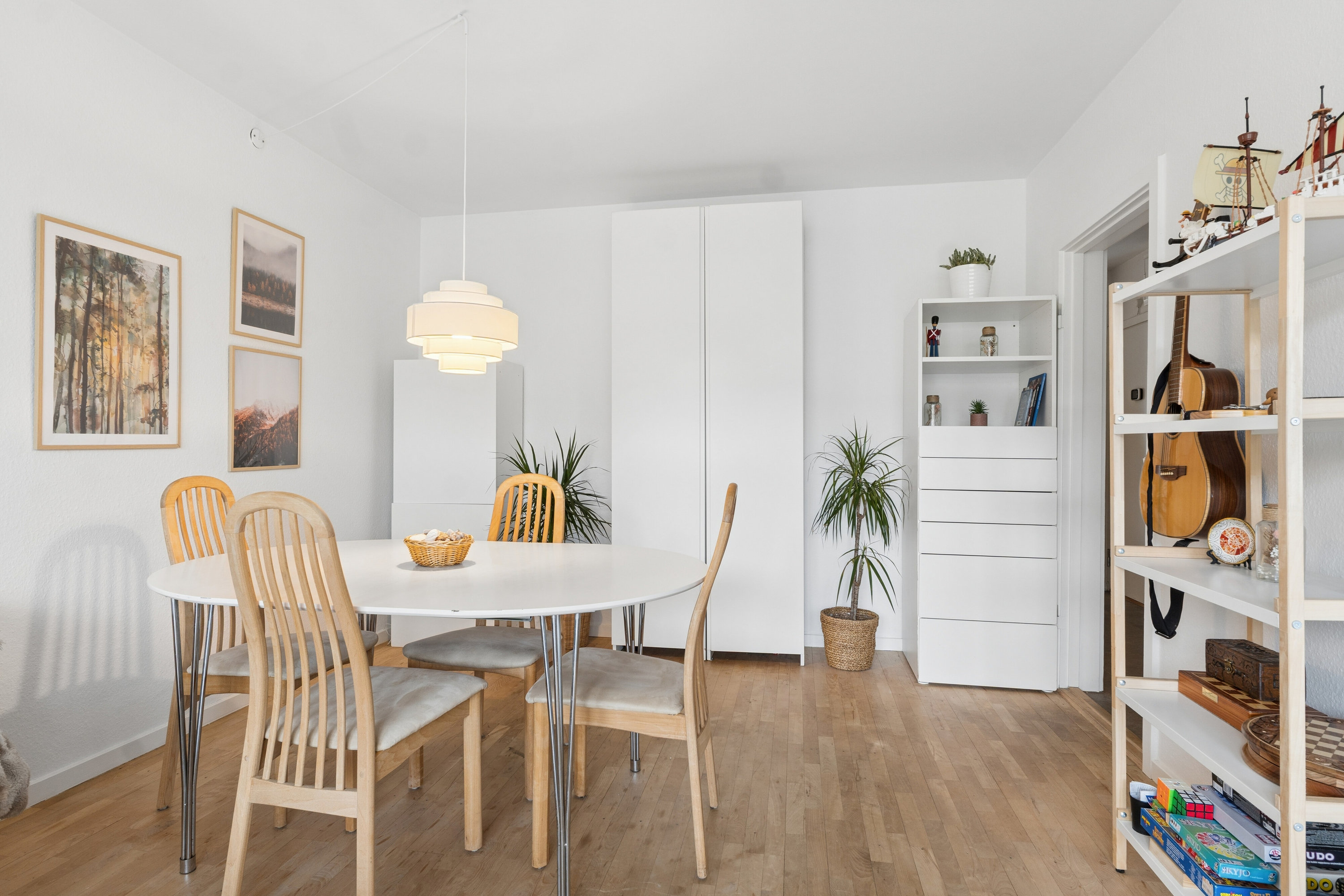 Fremhævet spisestue billede i fuldskærmstilstand. Billede af Bybjergvej 23, 1. th., 2970 Hørsholm