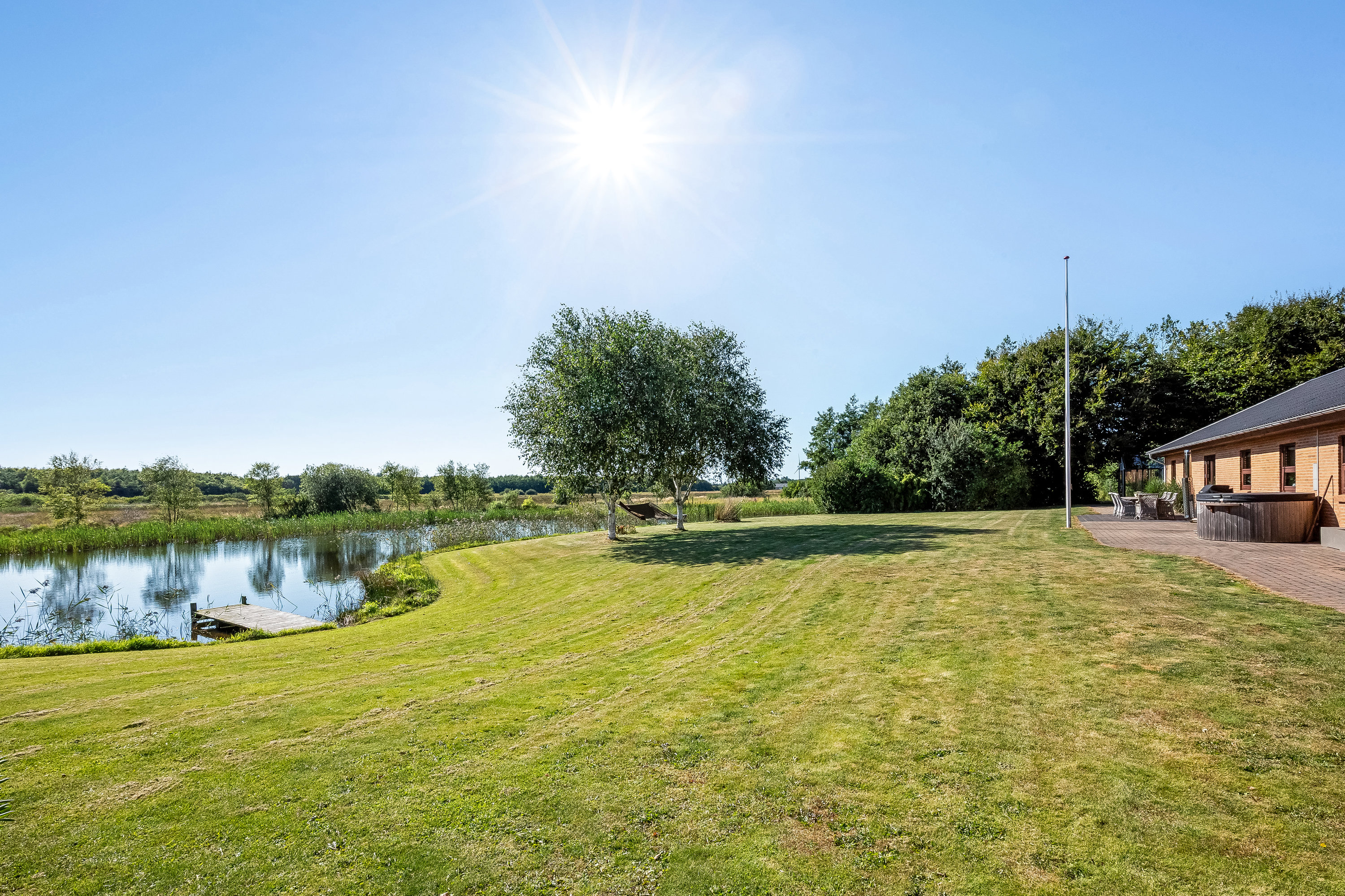 Fremhævet have billede i fuldskærmstilstand. Billede af Vilhelmsborgvej 104, Møborg, 7660 Bækmarksbro