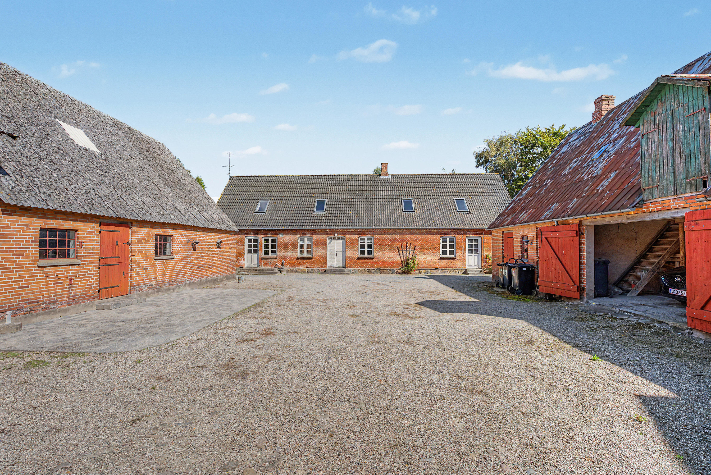 Fremhævet facade billede i fuldskærmstilstand. Billede af Majbøllevej 20, 4862 Guldborg